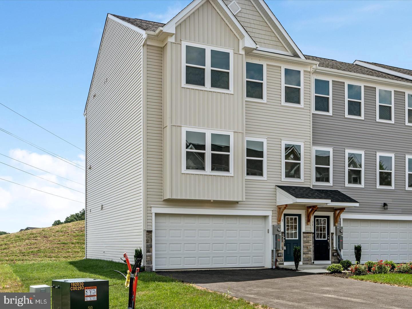 WEBBER SPRINGS - Residential Lease