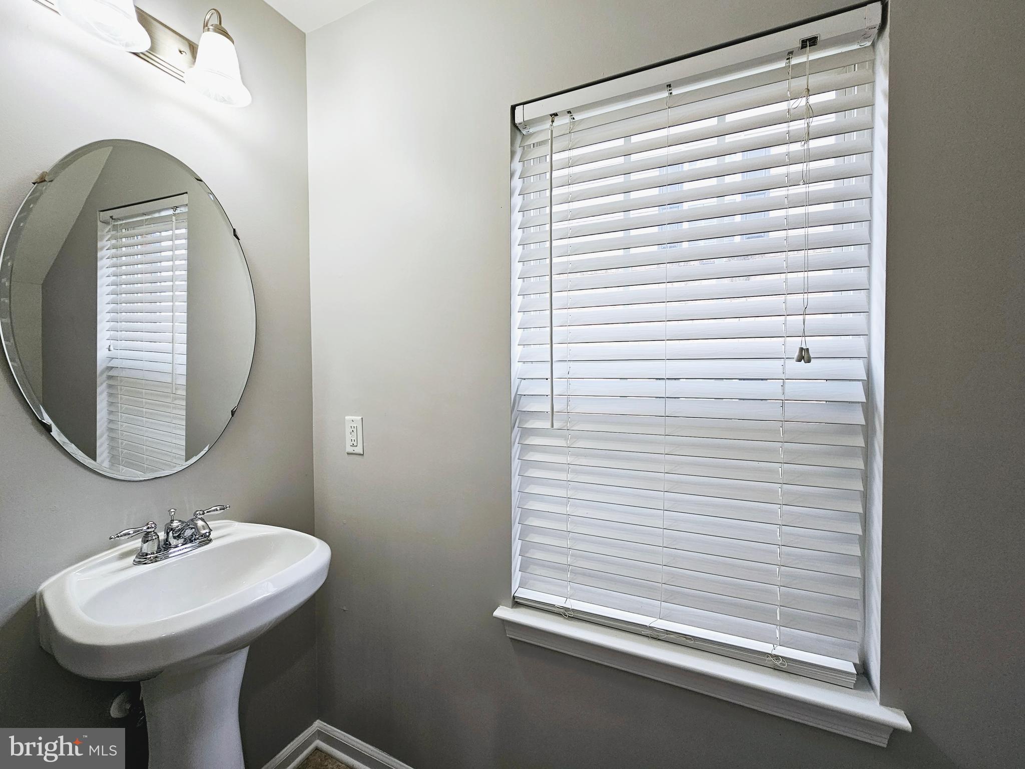 ELKRIDGE CROSSING - Residential