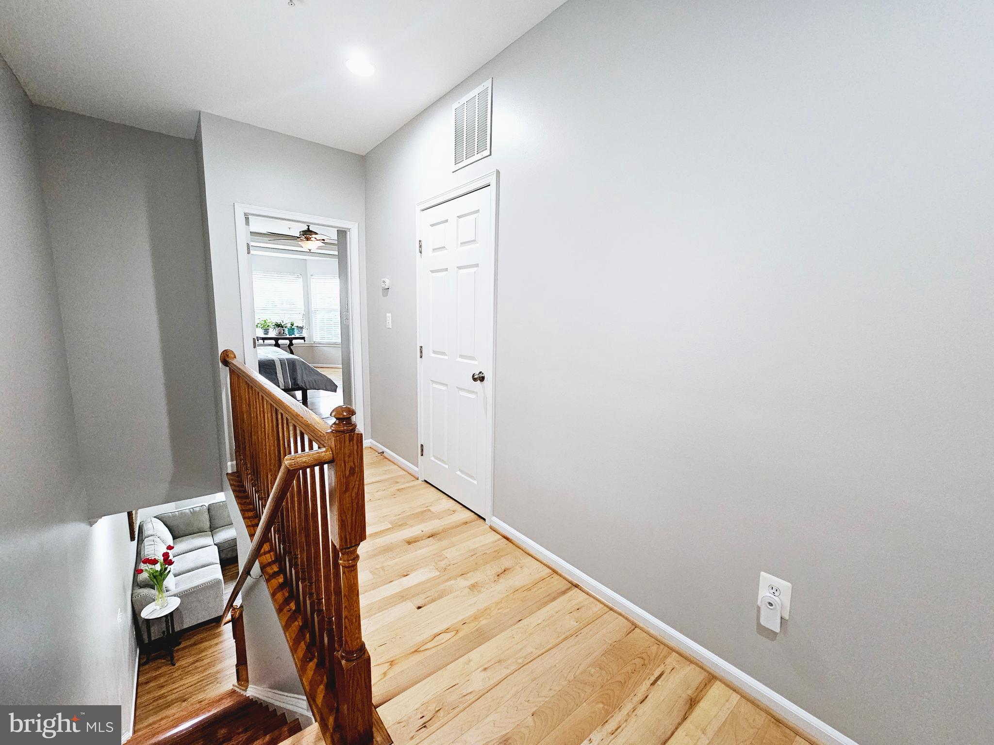 ELKRIDGE CROSSING - Residential