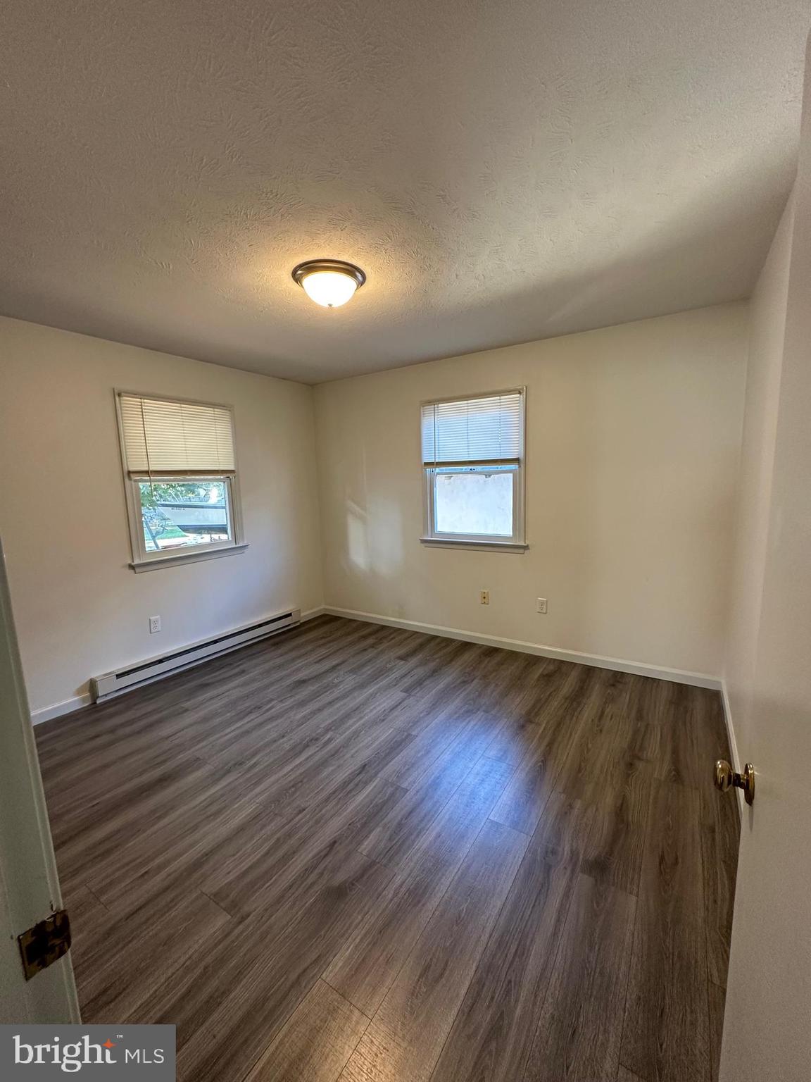 FRONT ROYAL - Residential Lease