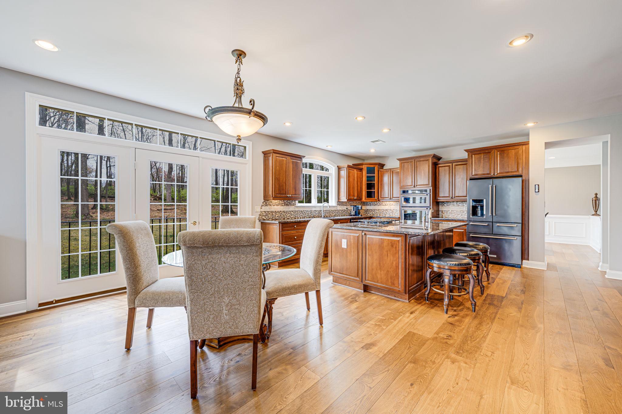 WRIGHT FARM ESTATES - Residential