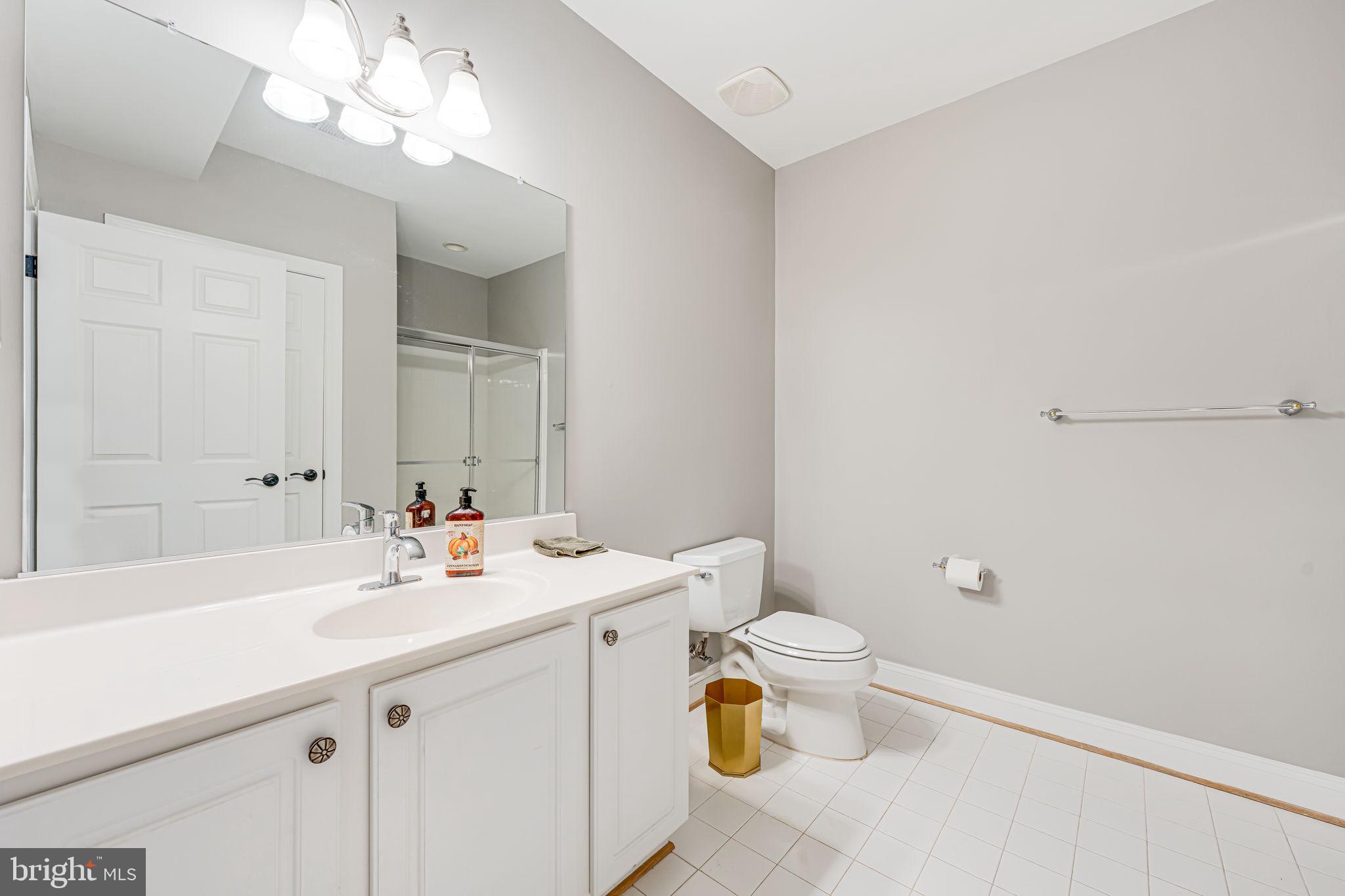 WRIGHT FARM ESTATES - Residential