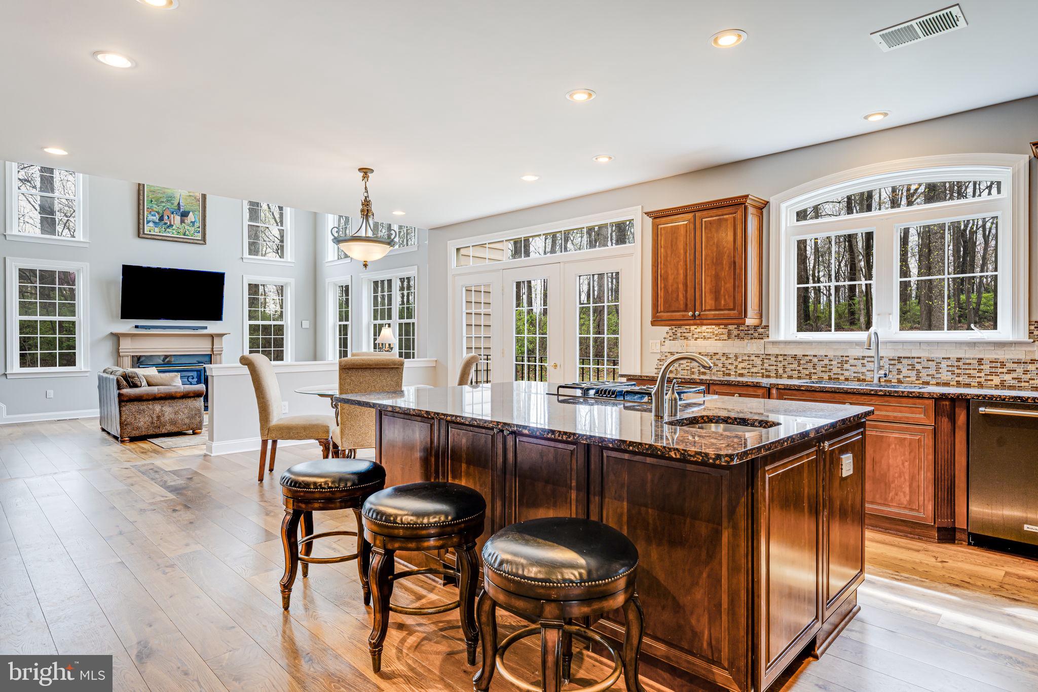 WRIGHT FARM ESTATES - Residential