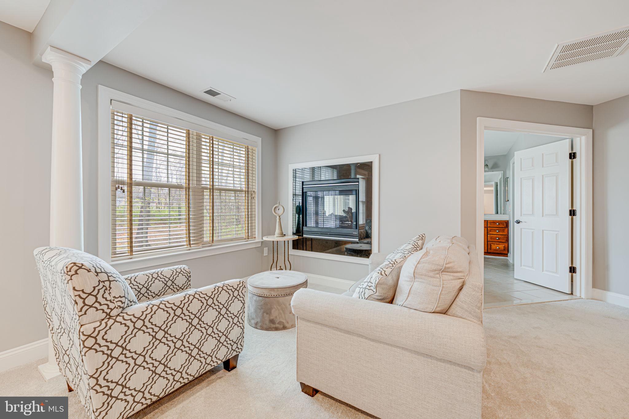 WRIGHT FARM ESTATES - Residential