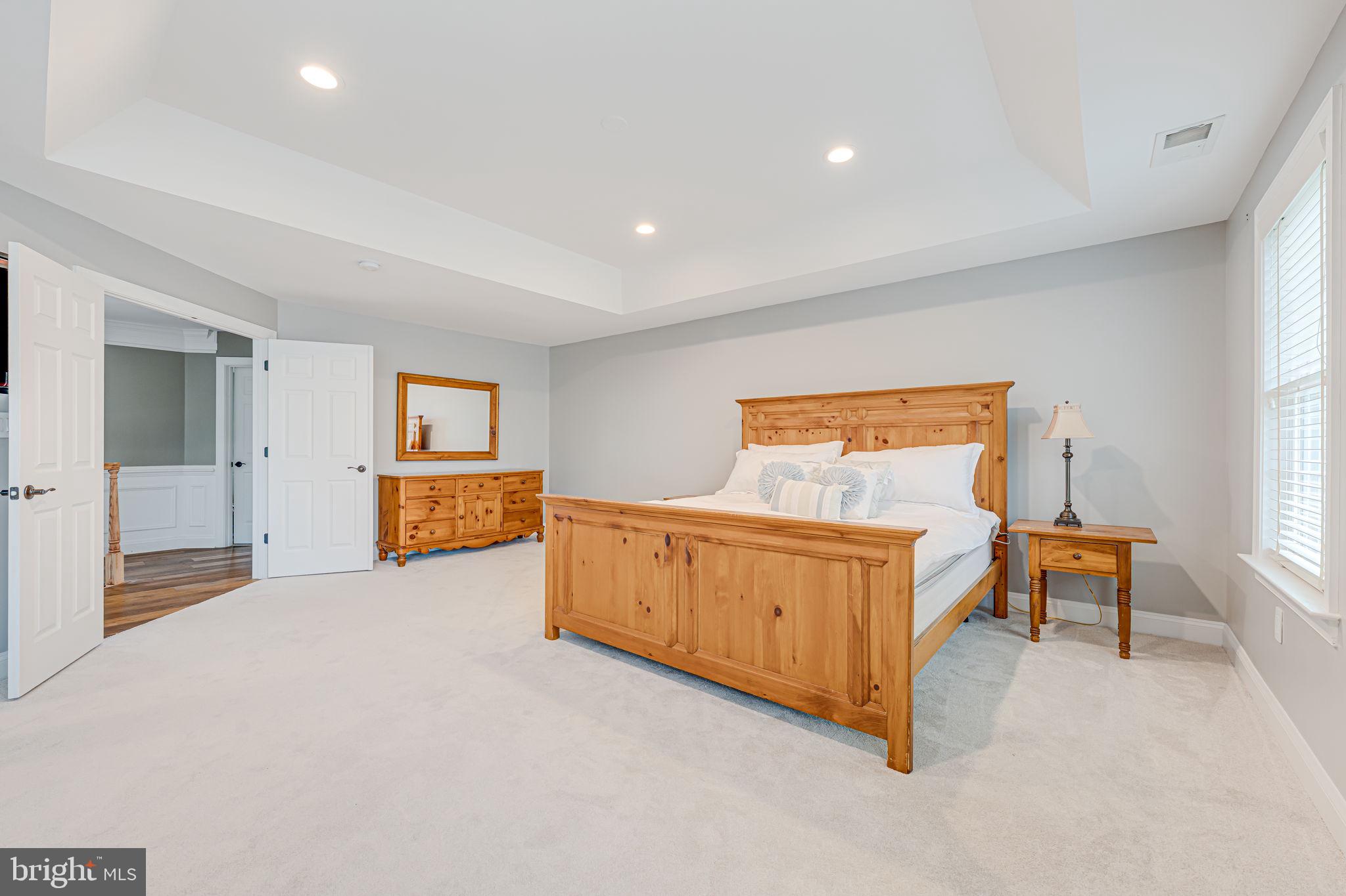 WRIGHT FARM ESTATES - Residential