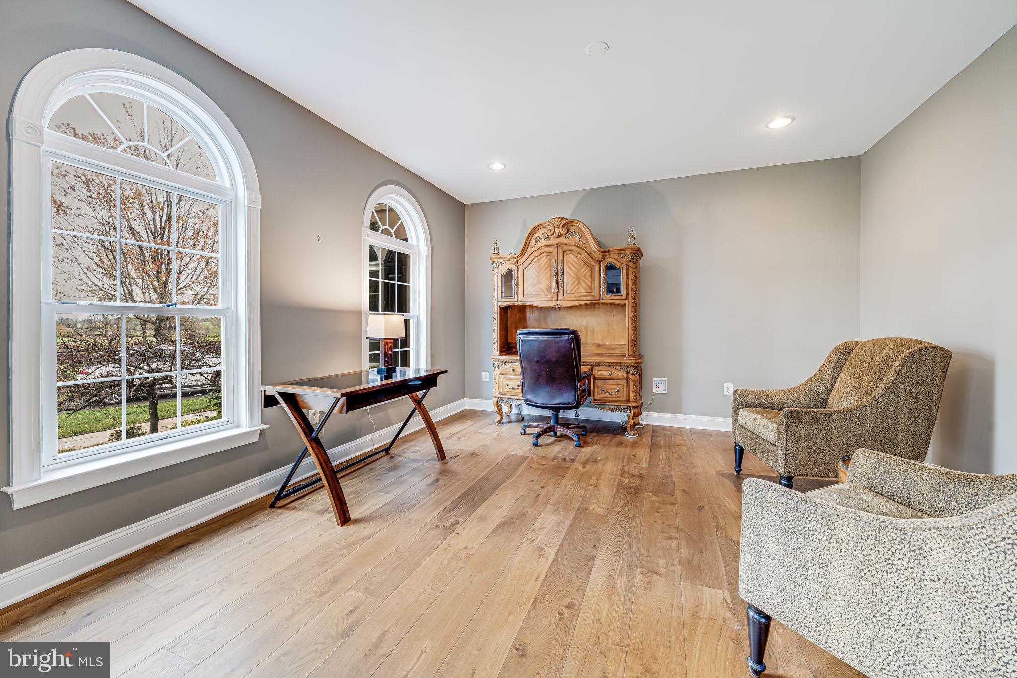 WRIGHT FARM ESTATES - Residential