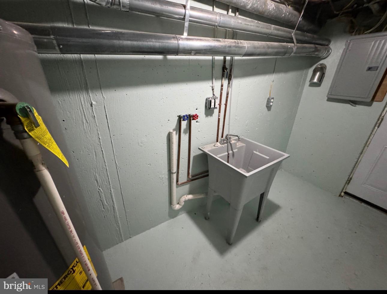 FELTONVILLE - Residential Lease