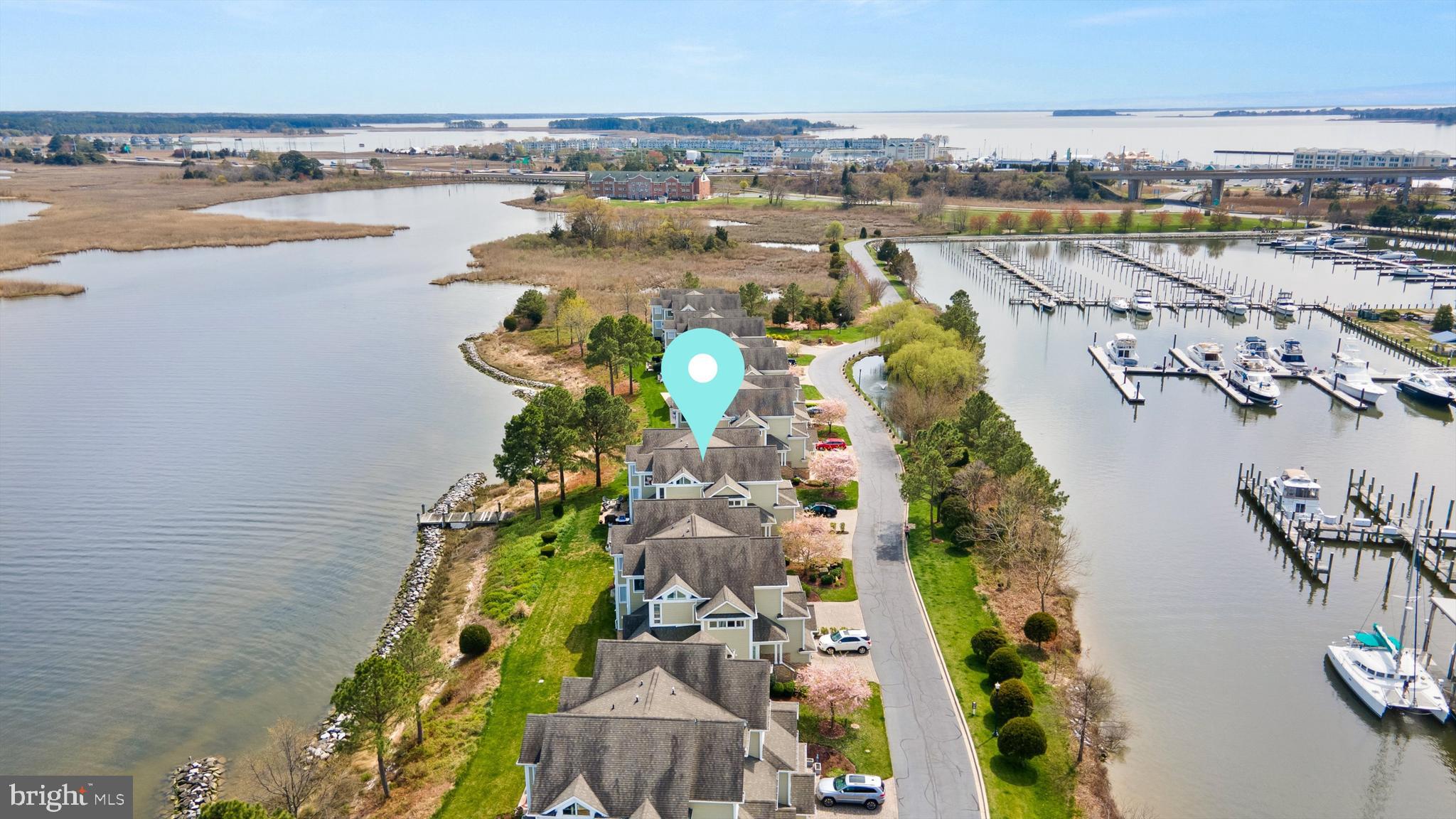 NARROWS POINTE - Residential