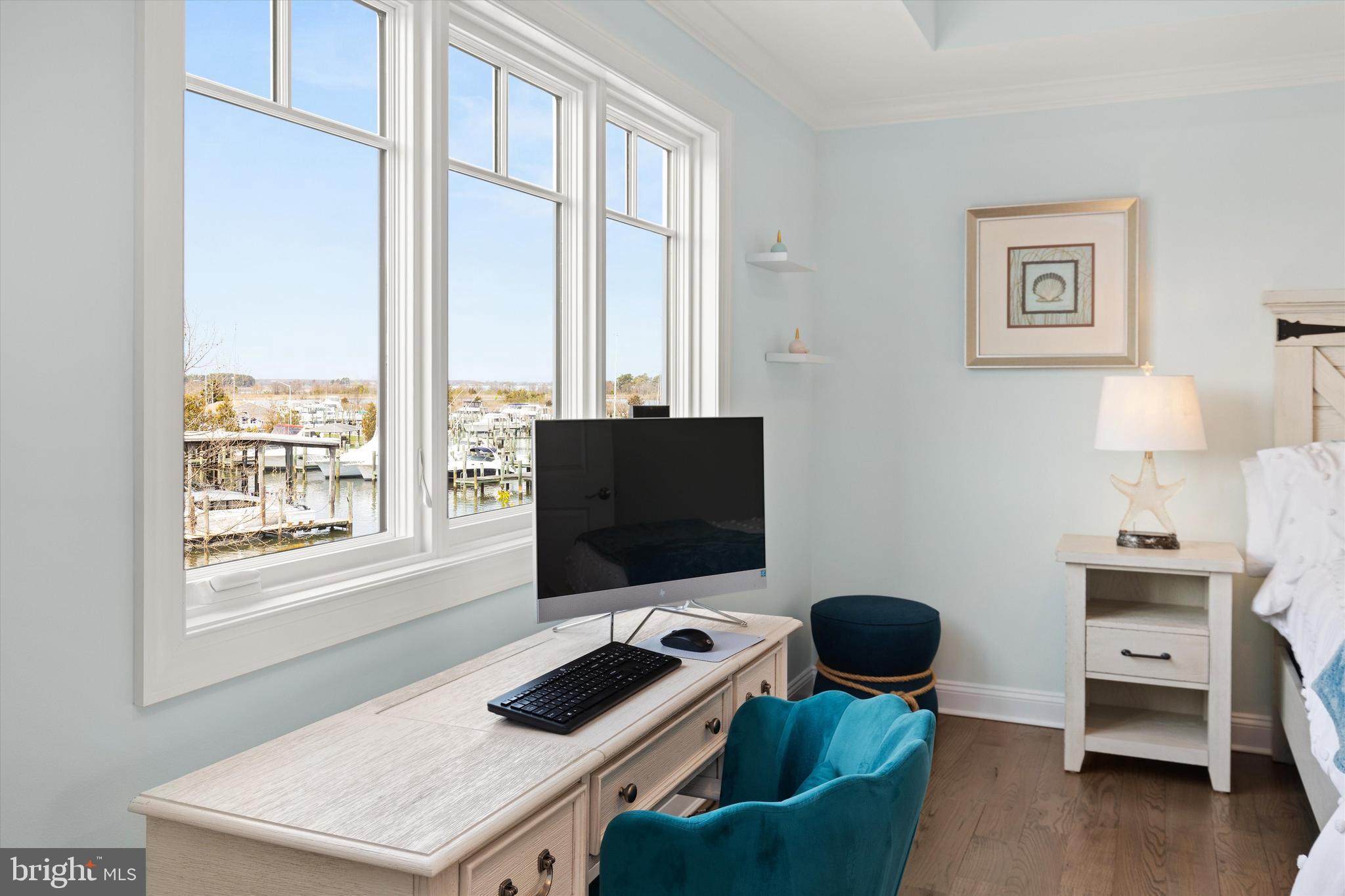 NARROWS POINTE - Residential