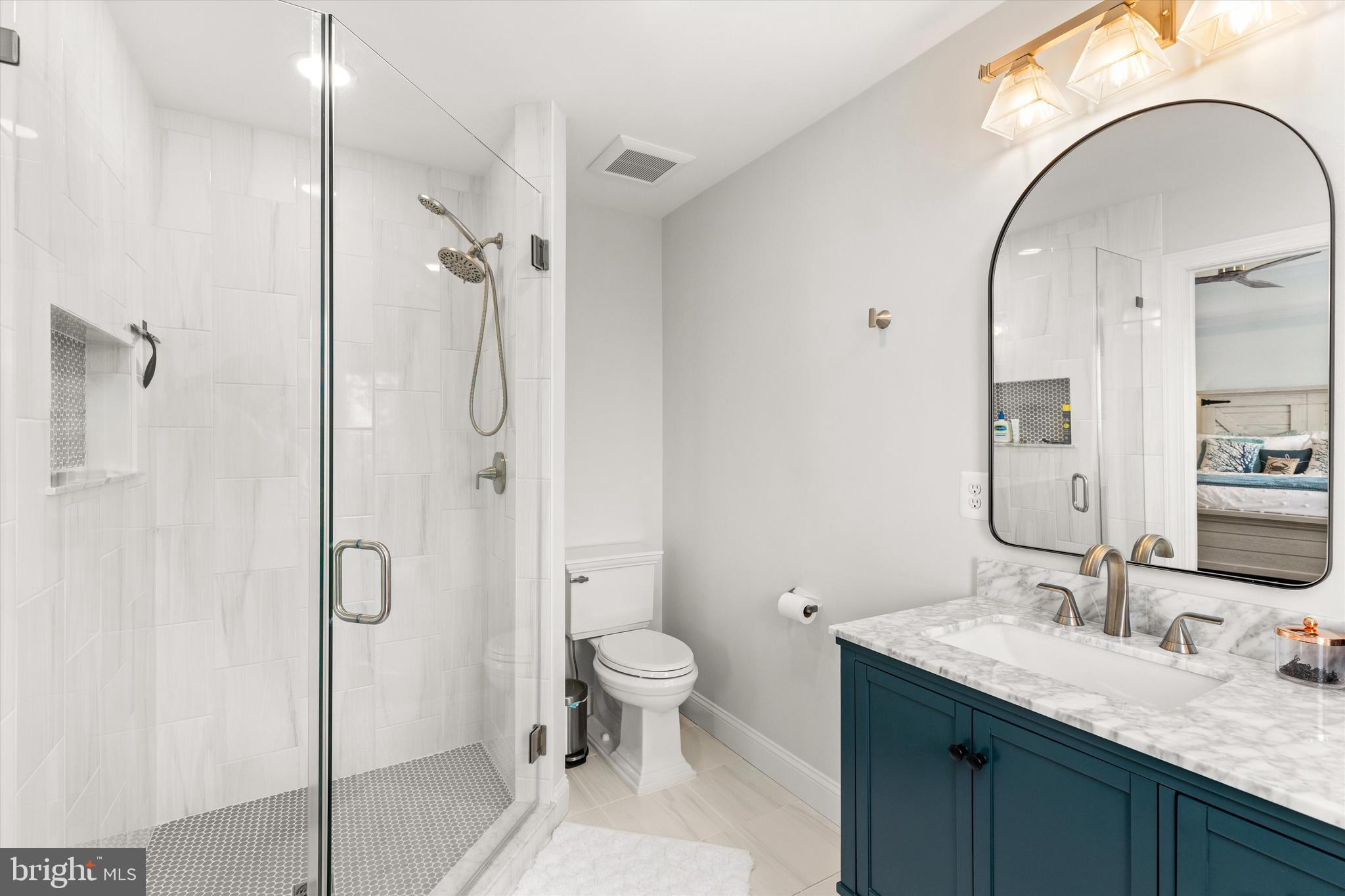 NARROWS POINTE - Residential