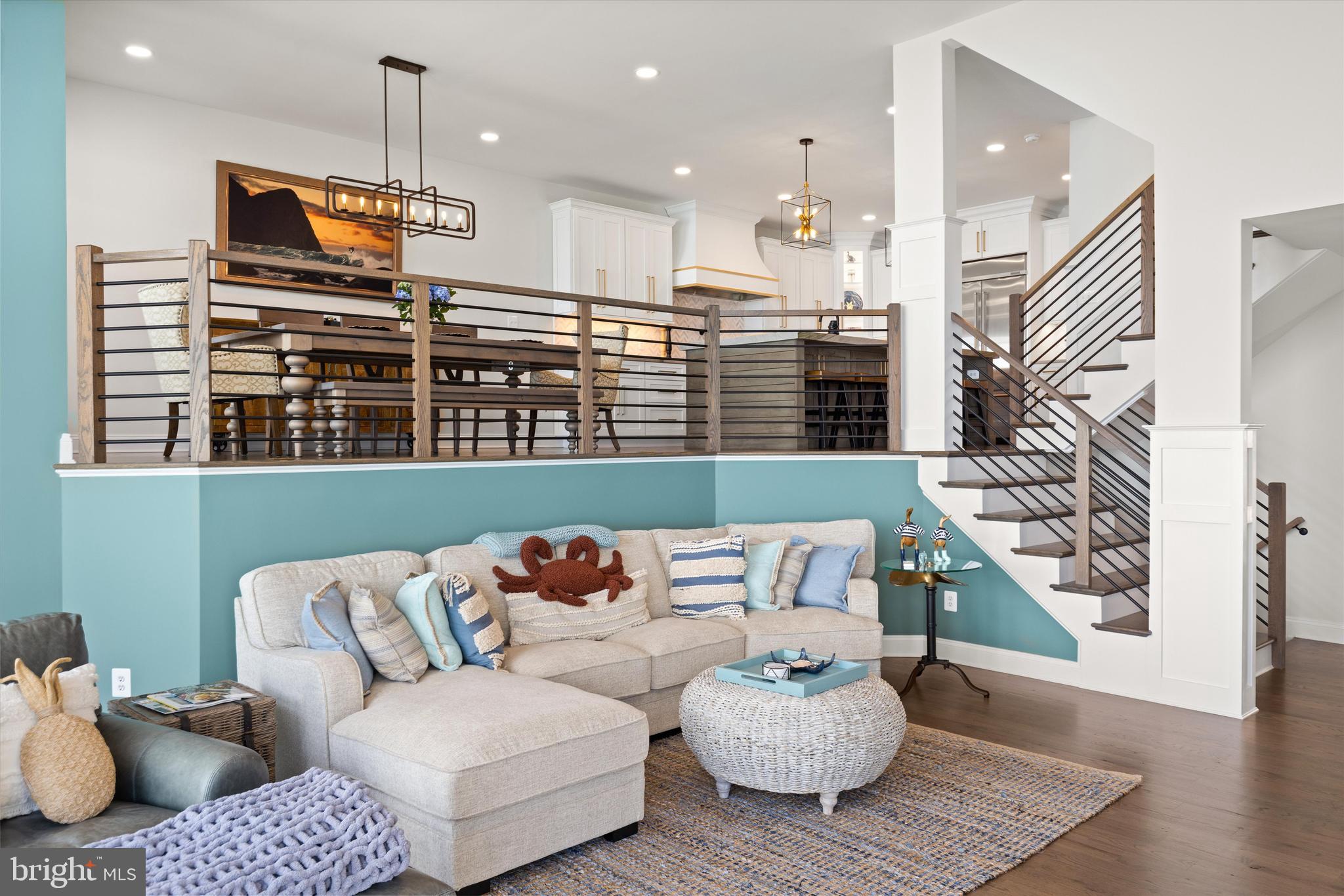 NARROWS POINTE - Residential