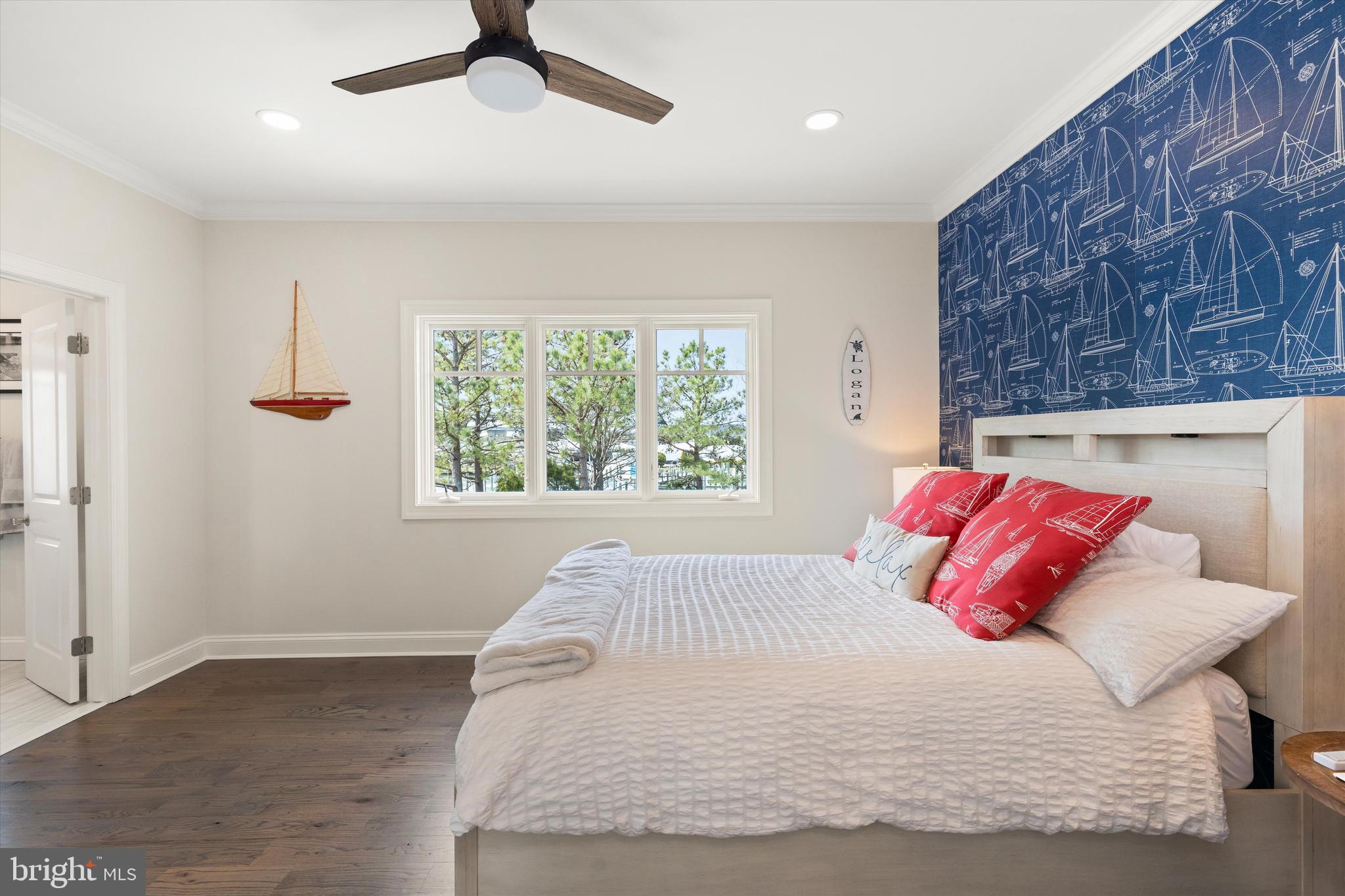 NARROWS POINTE - Residential