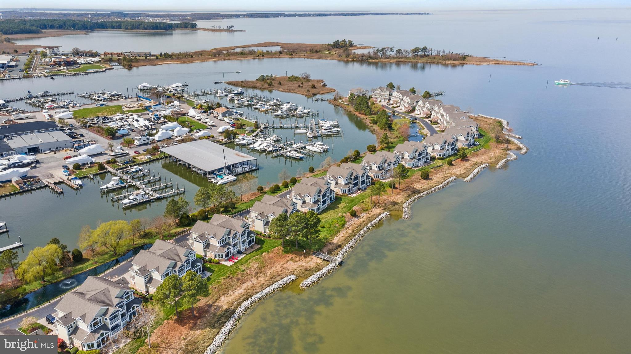 NARROWS POINTE - Residential