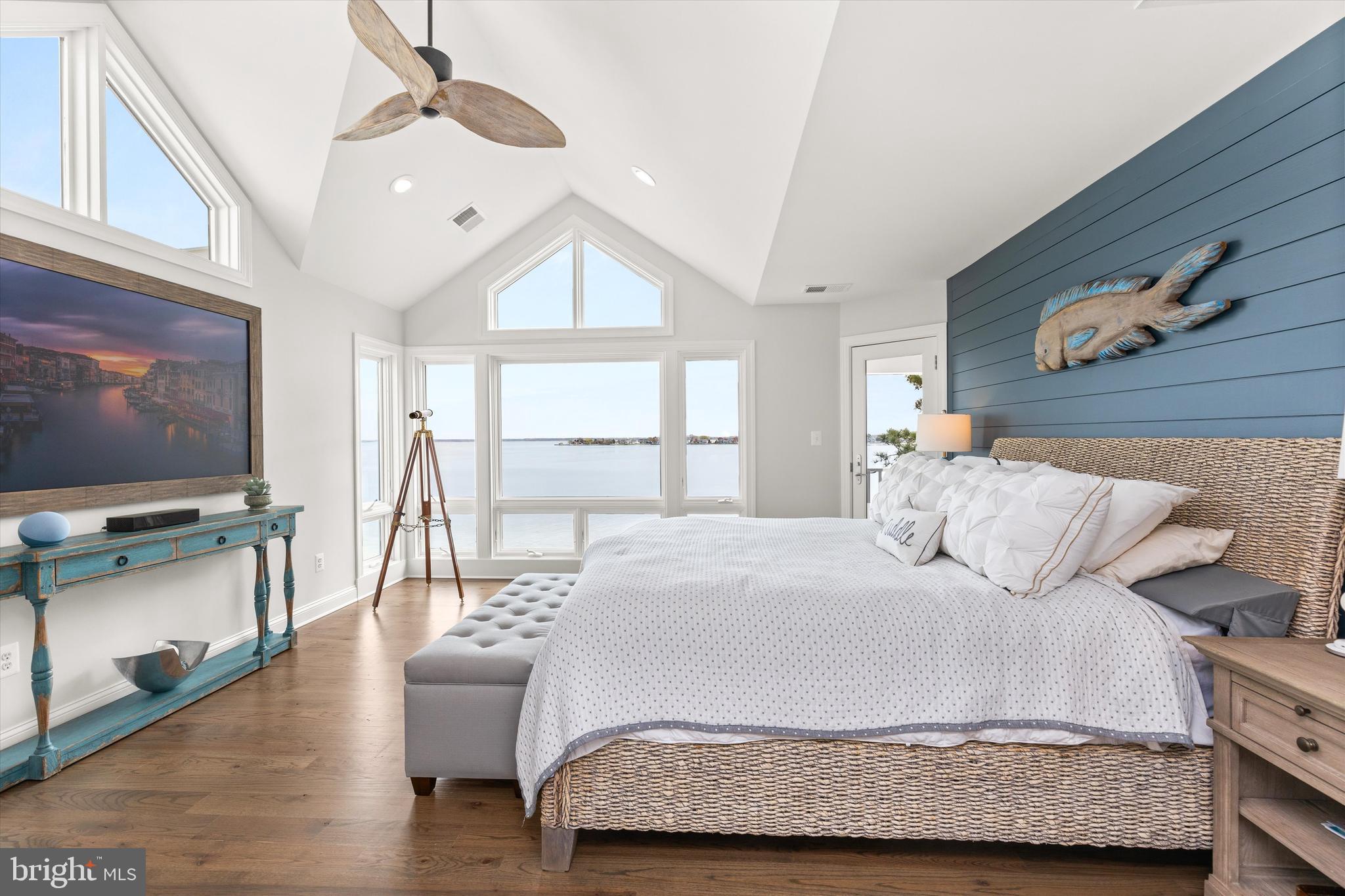 NARROWS POINTE - Residential