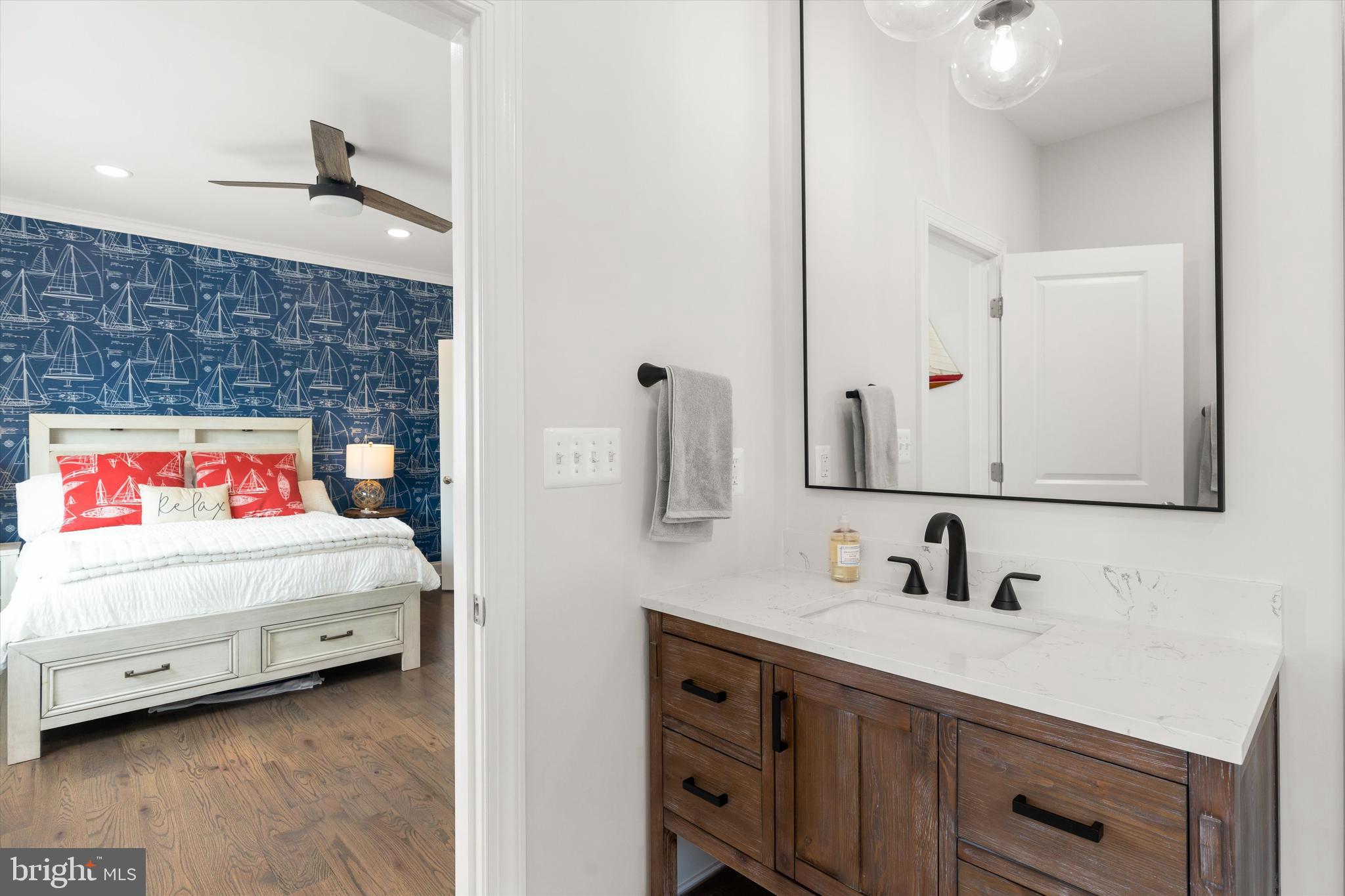 NARROWS POINTE - Residential