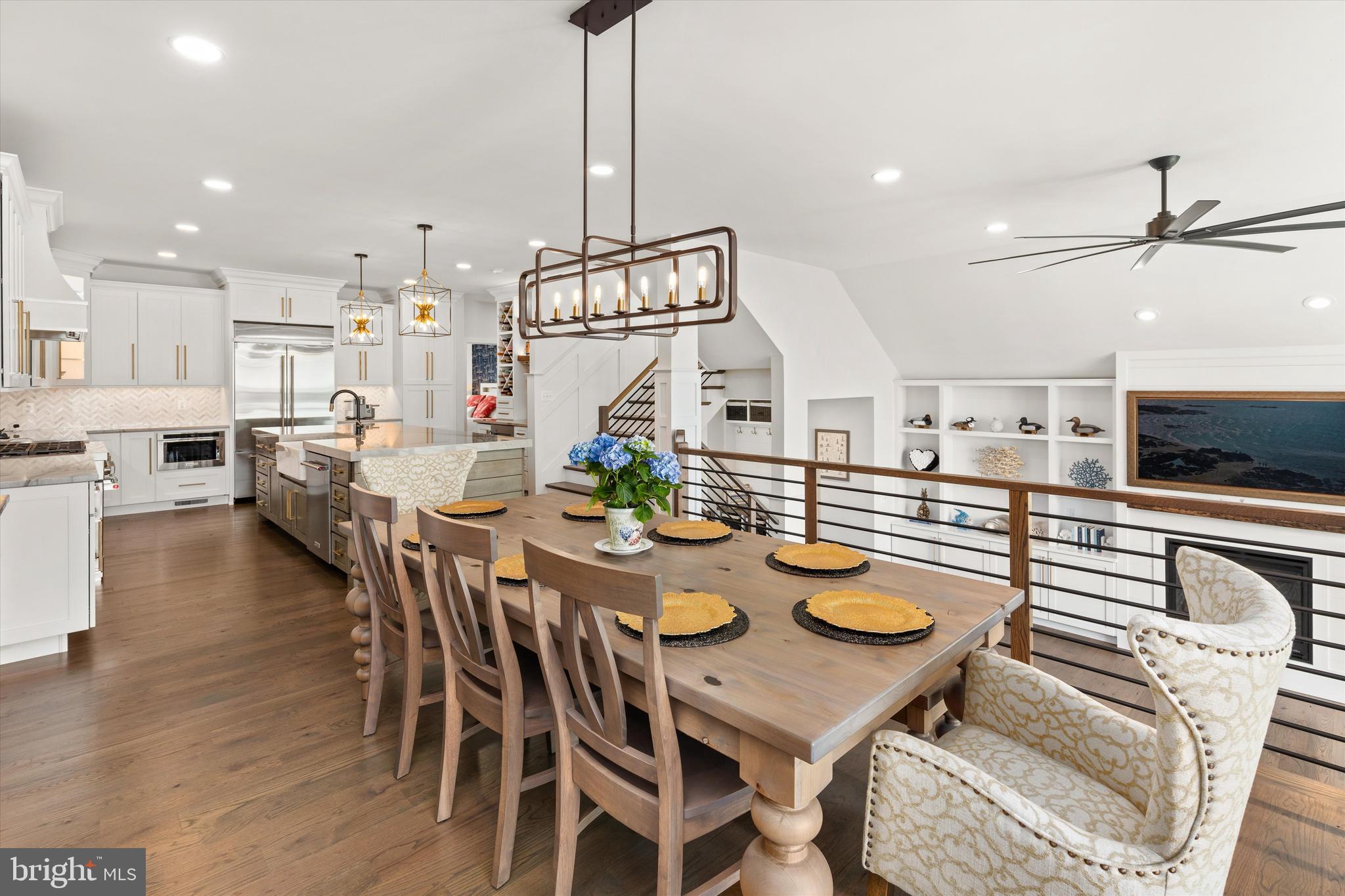 NARROWS POINTE - Residential