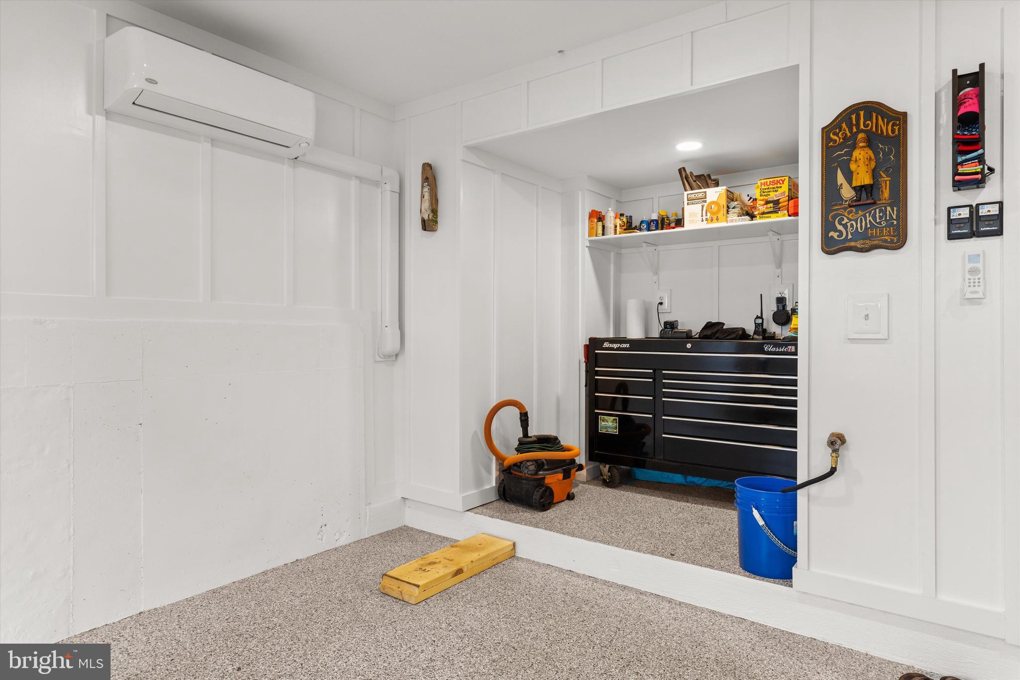 NARROWS POINTE - Residential