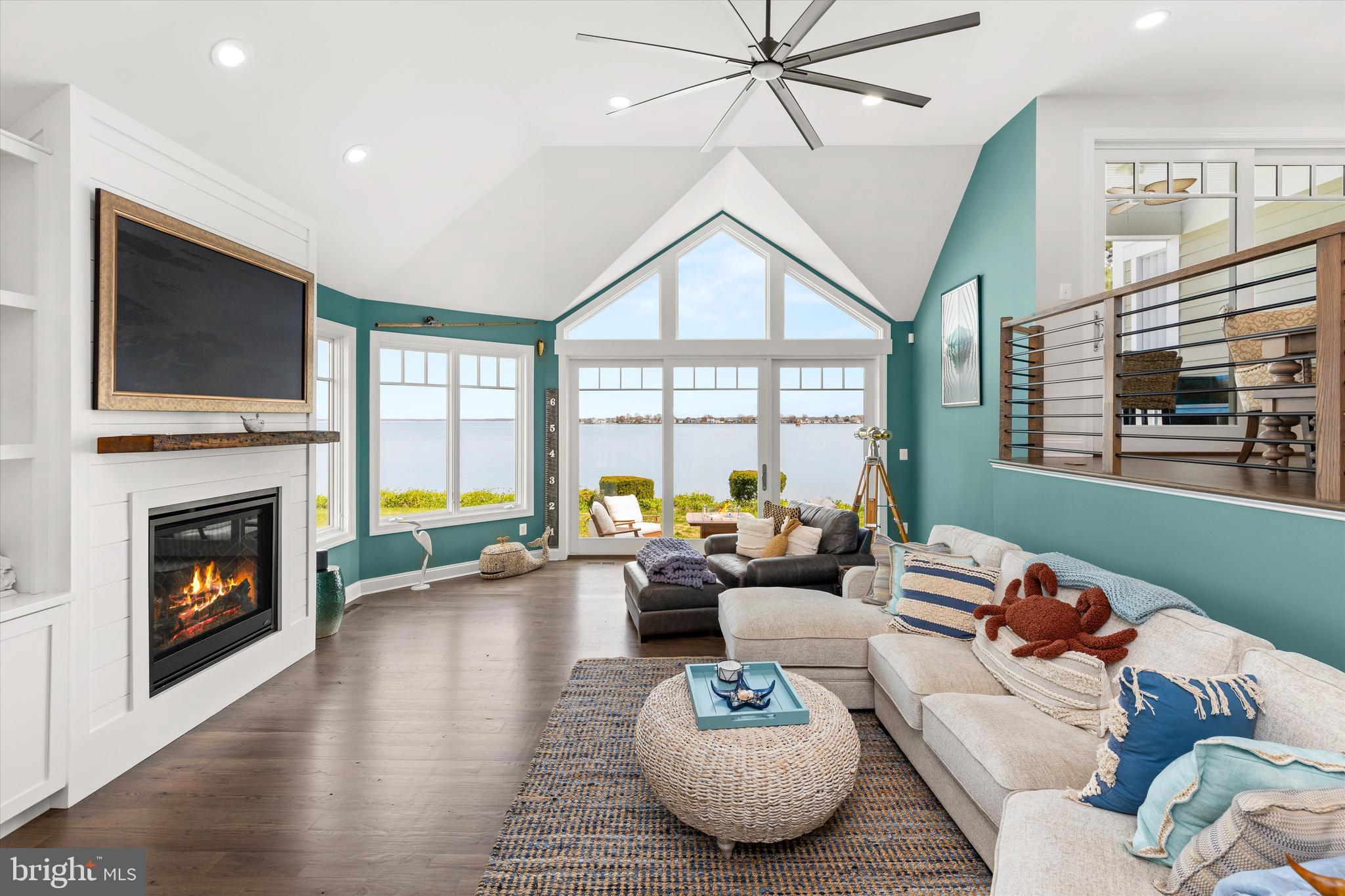 NARROWS POINTE - Residential