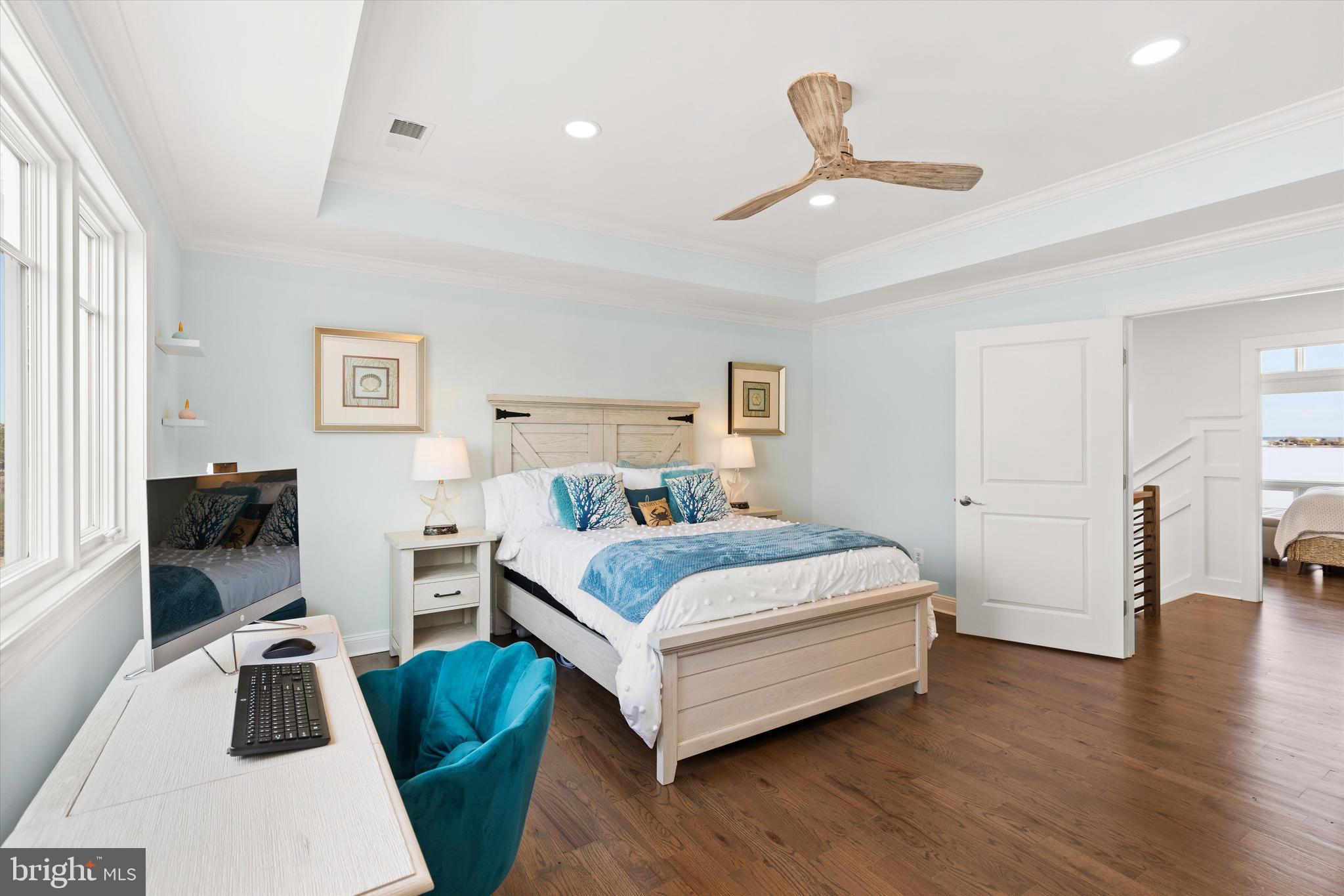 NARROWS POINTE - Residential