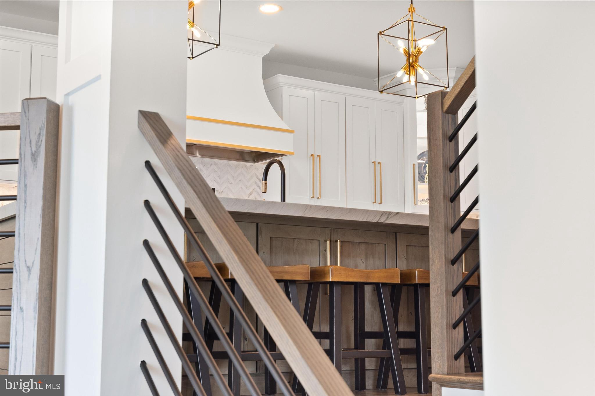 NARROWS POINTE - Residential