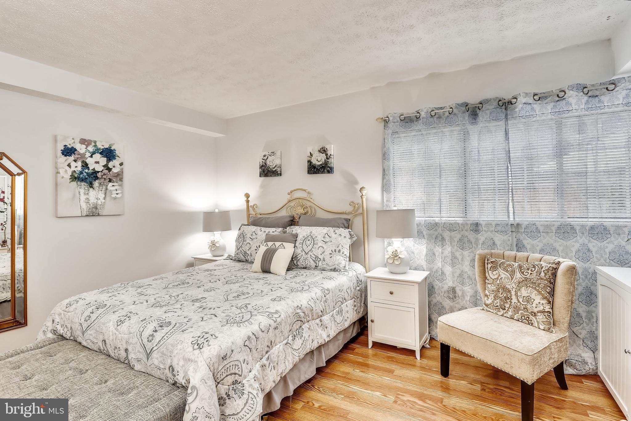 HERITAGE GATE - Residential