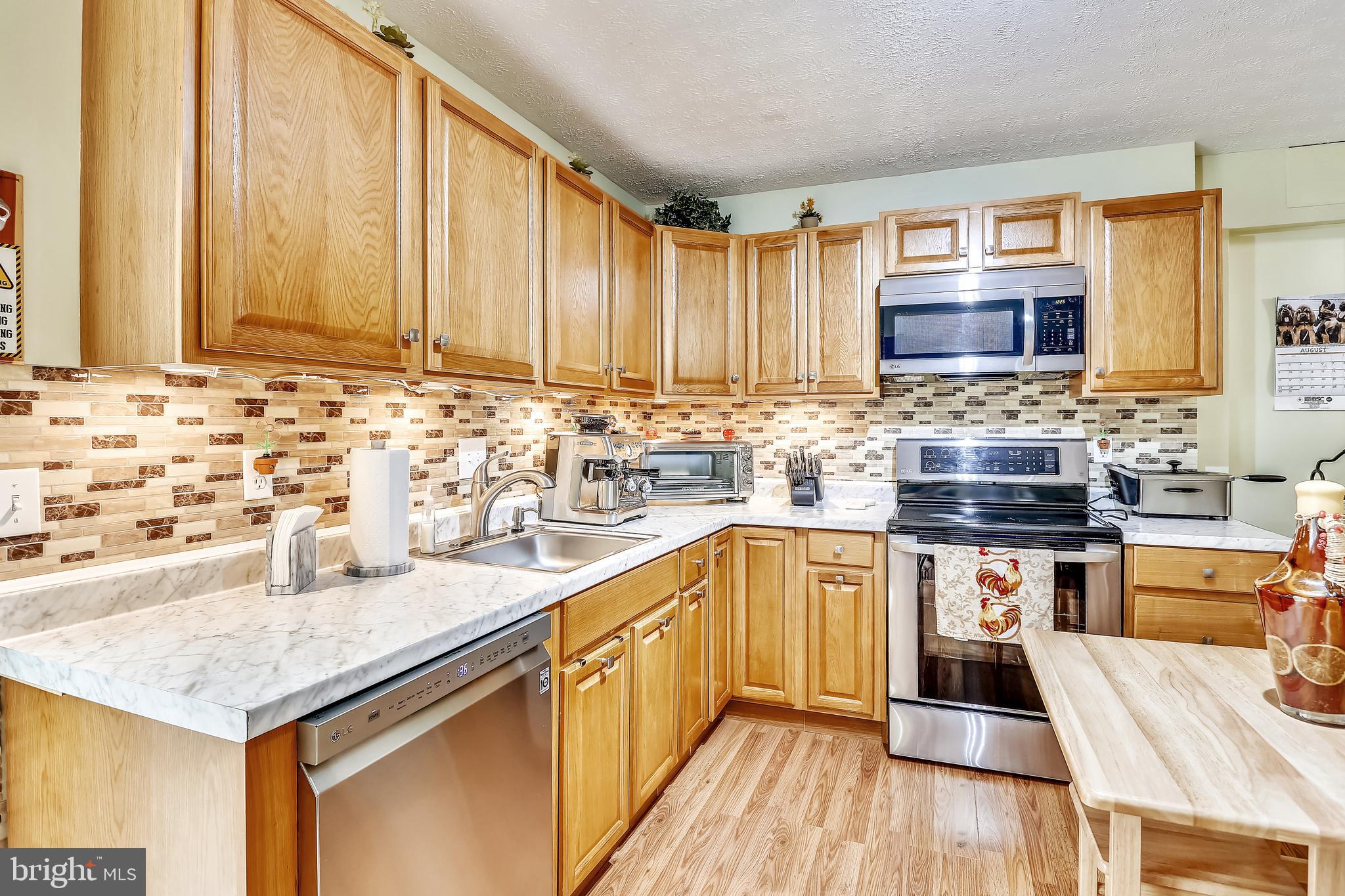 HERITAGE GATE - Residential