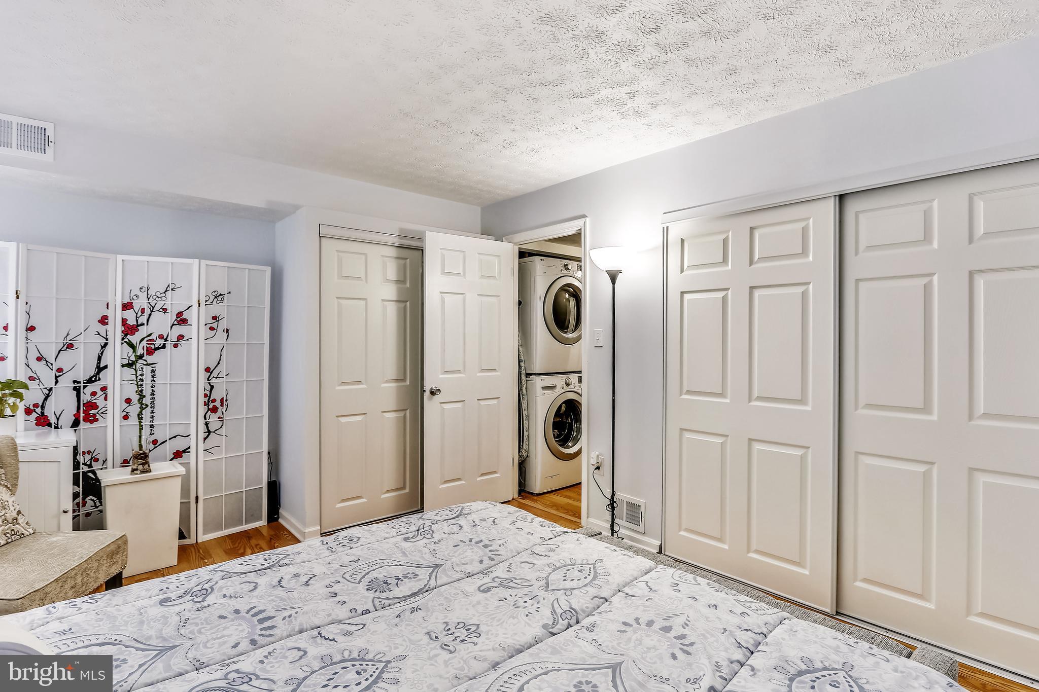 HERITAGE GATE - Residential