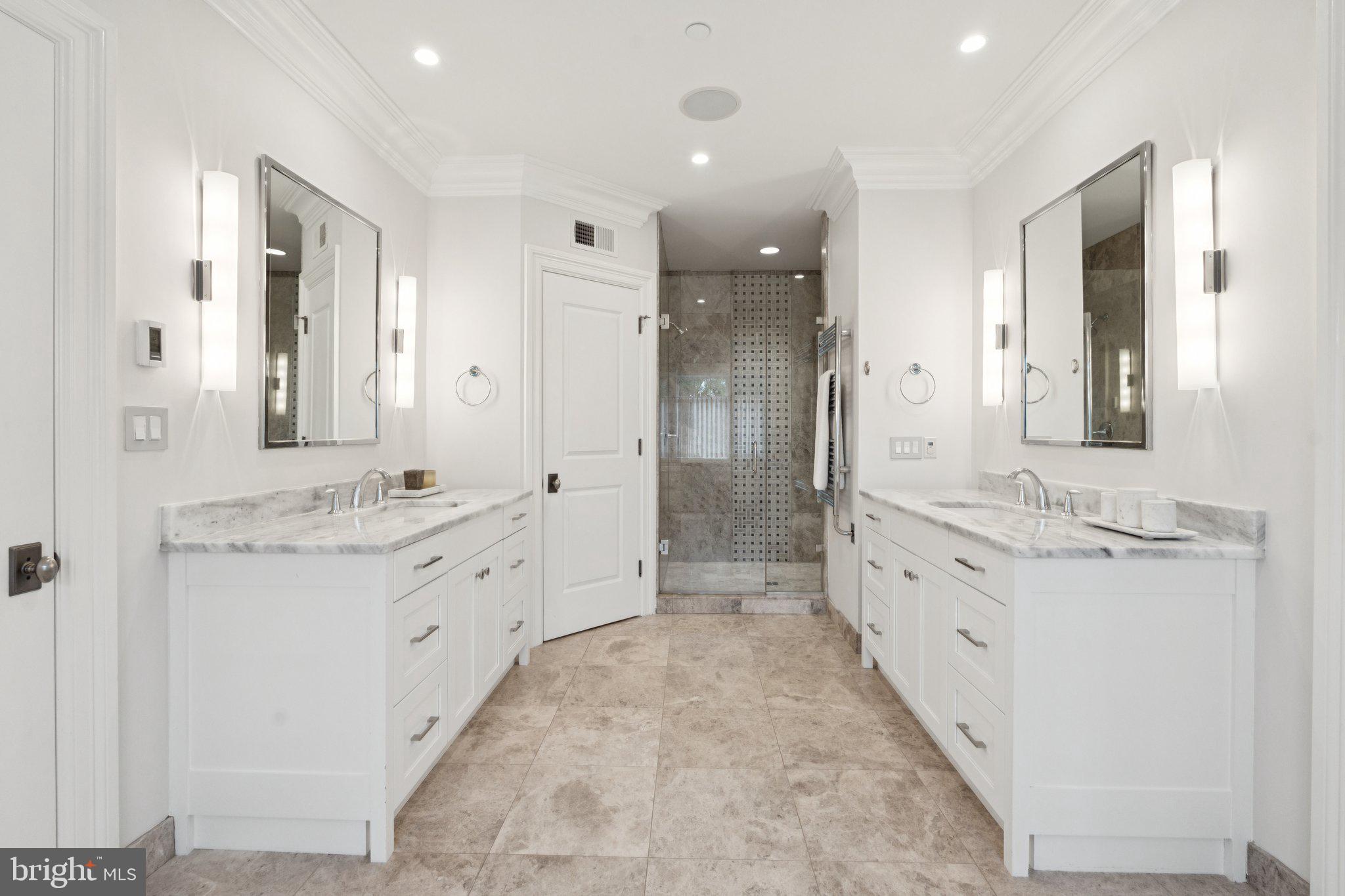 BRADLEY HILLS - Residential