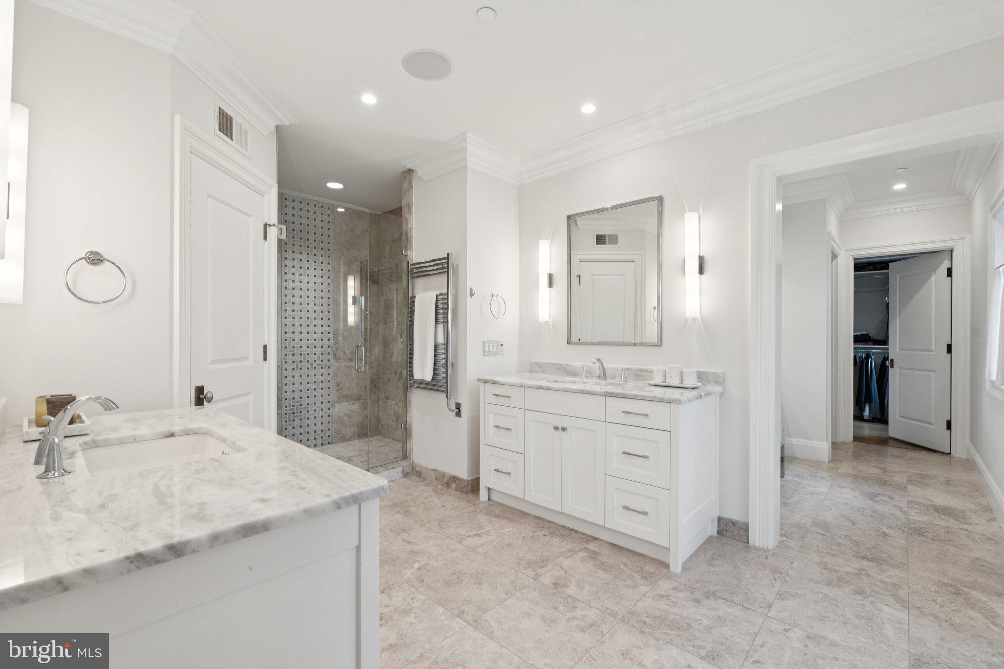 BRADLEY HILLS - Residential