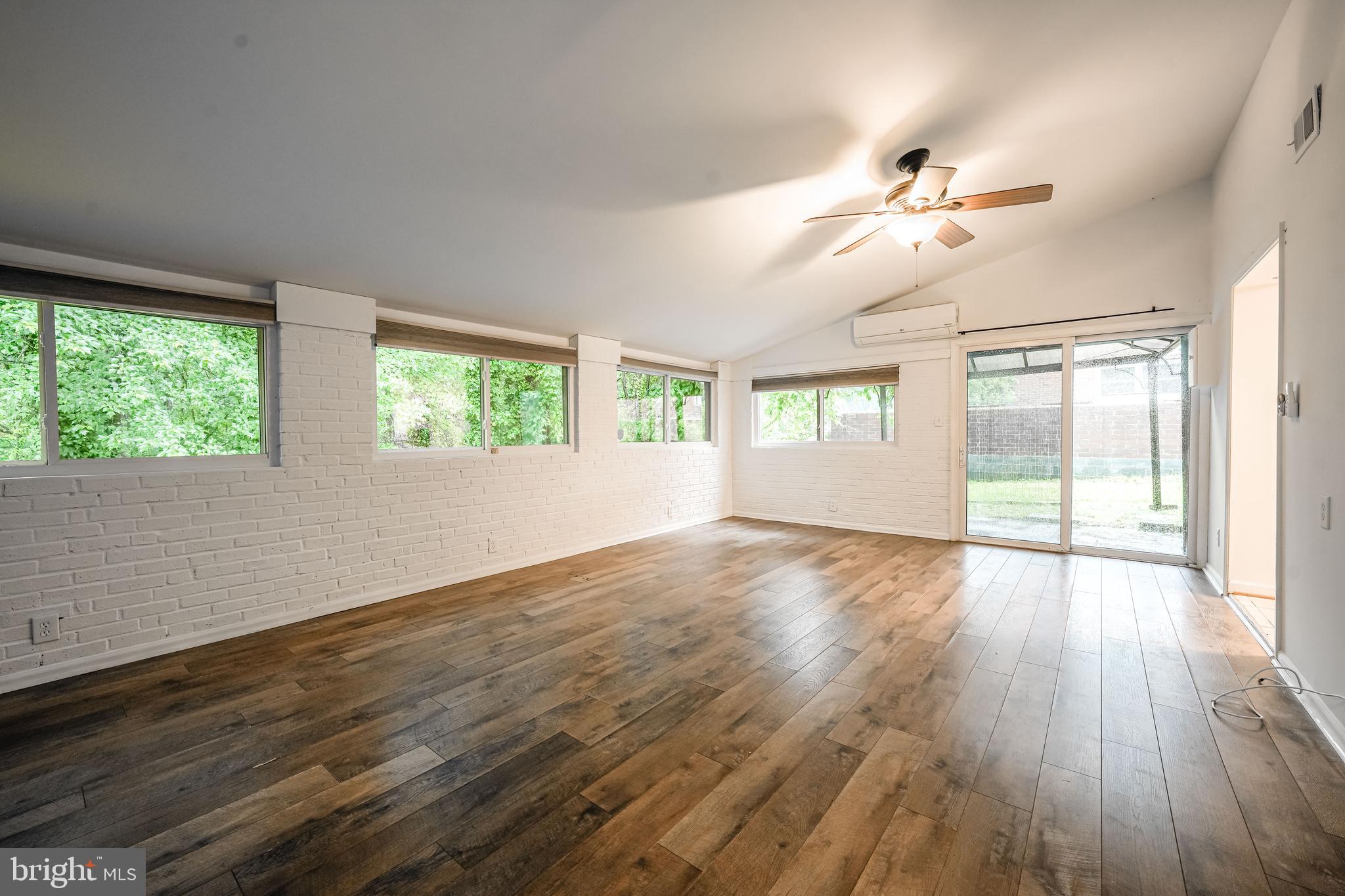 WOODBRIDGE - Residential Lease