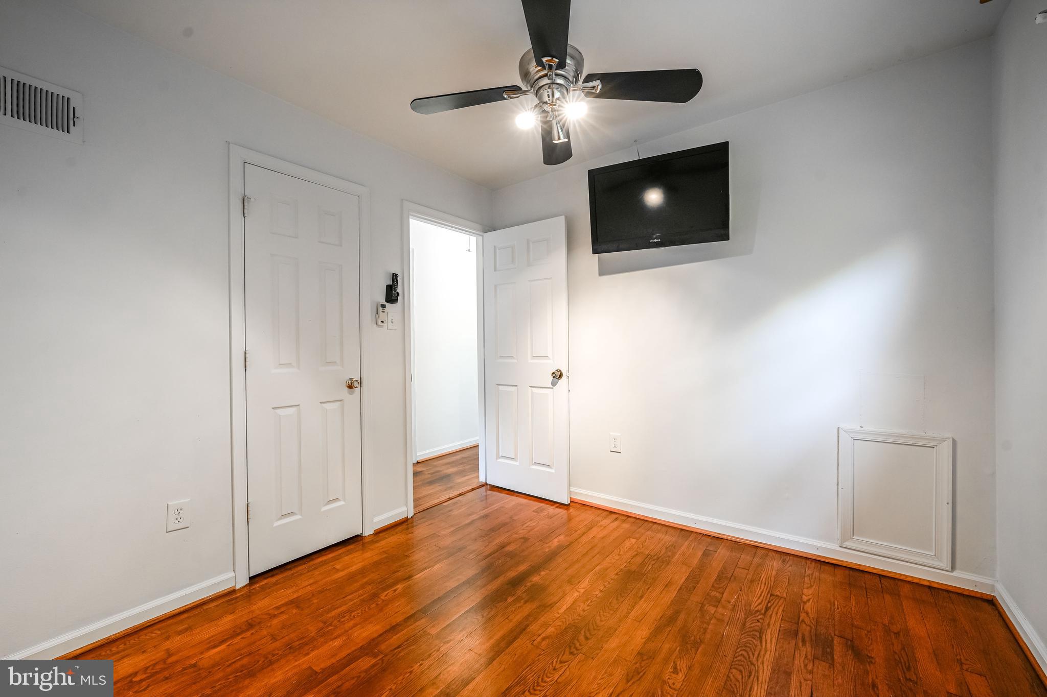 WOODBRIDGE - Residential Lease