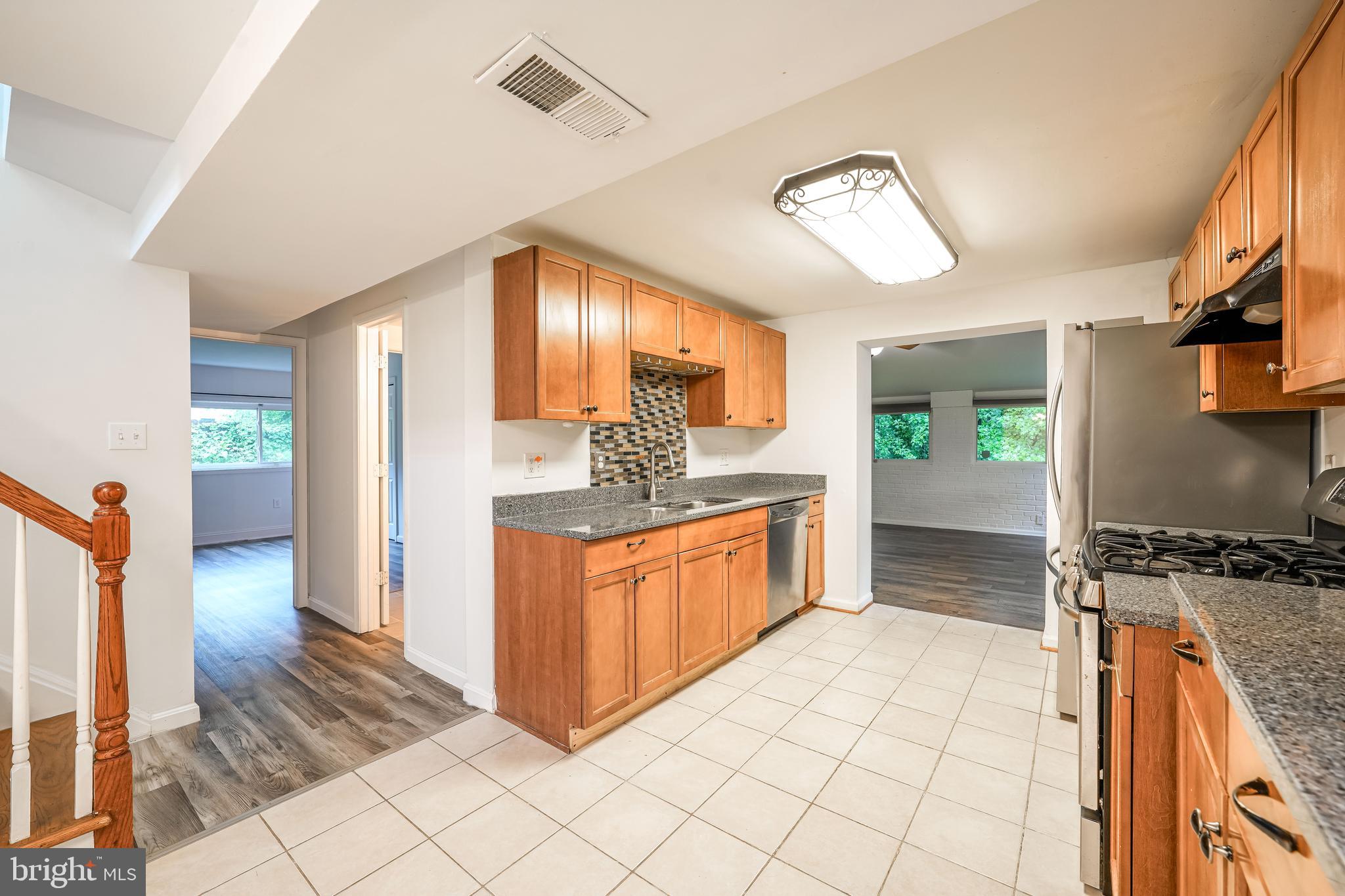 WOODBRIDGE - Residential Lease