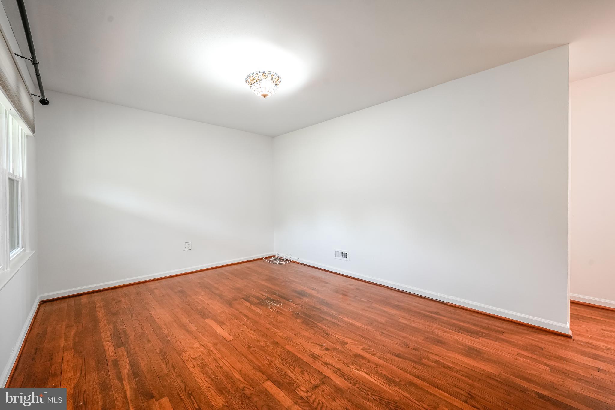 WOODBRIDGE - Residential Lease