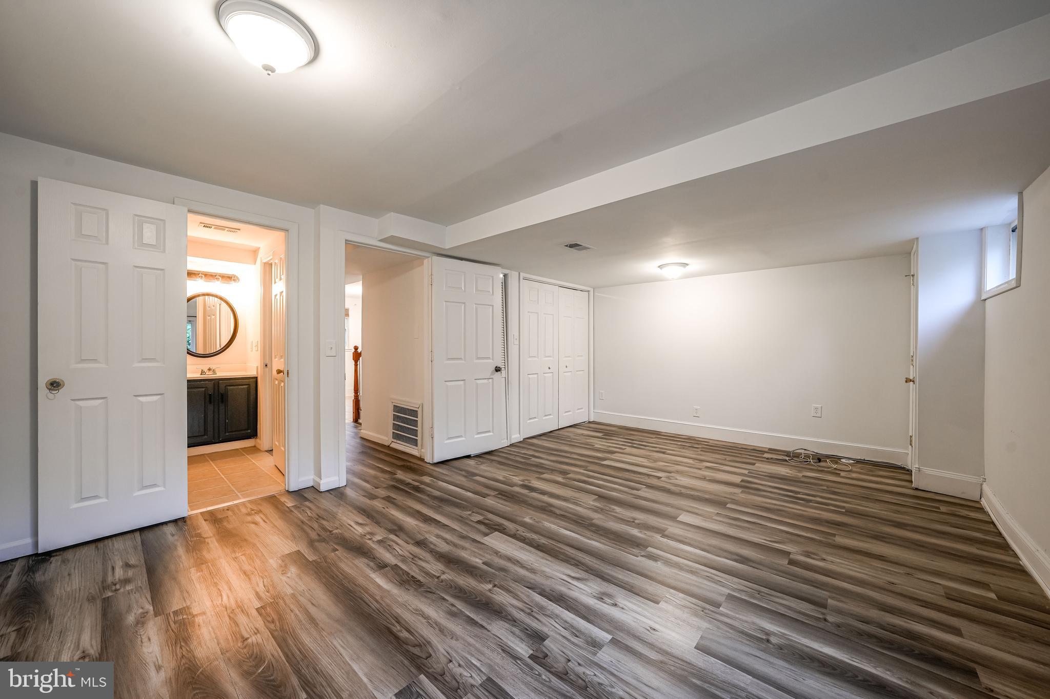 WOODBRIDGE - Residential Lease