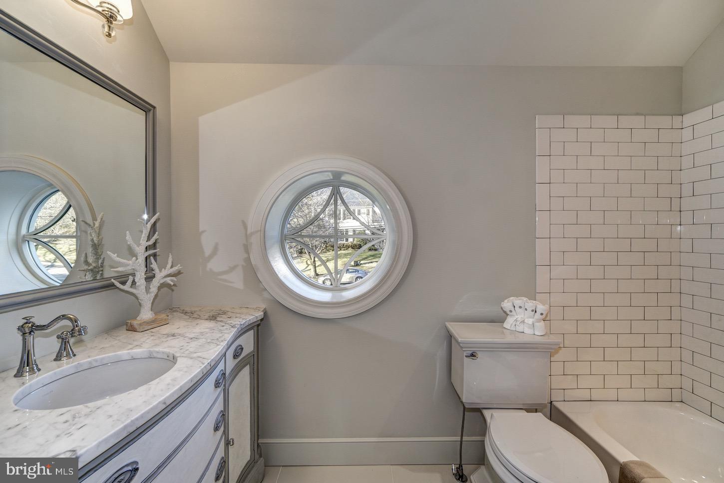 KENWOOD - Residential