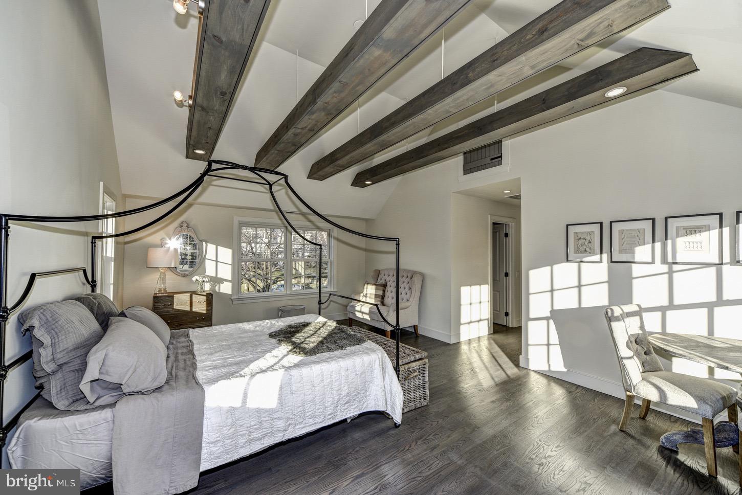 KENWOOD - Residential