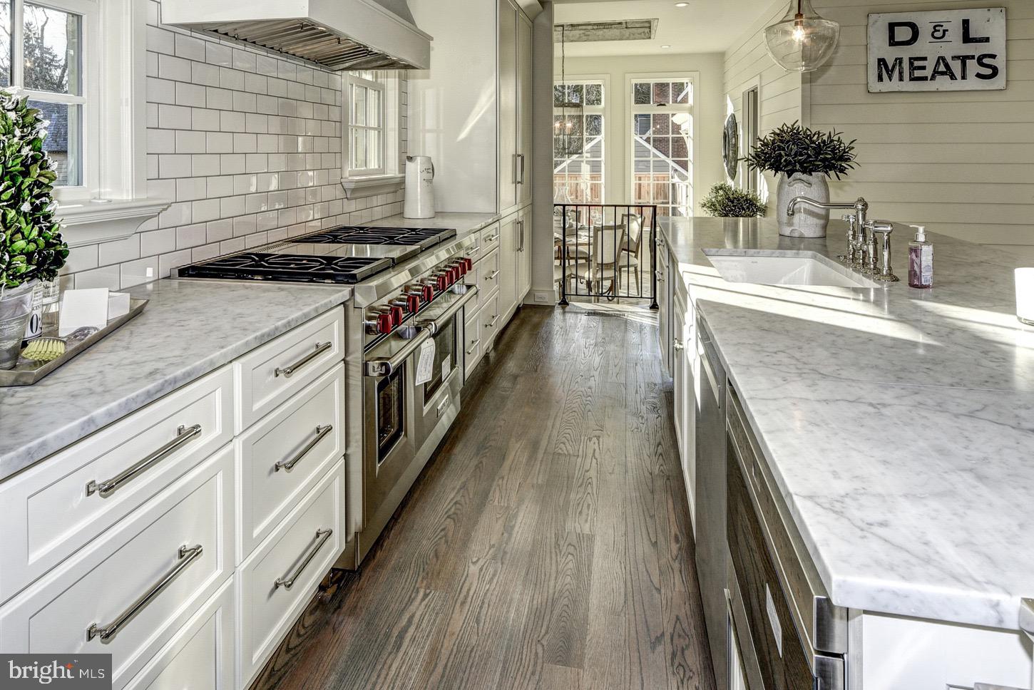 KENWOOD - Residential