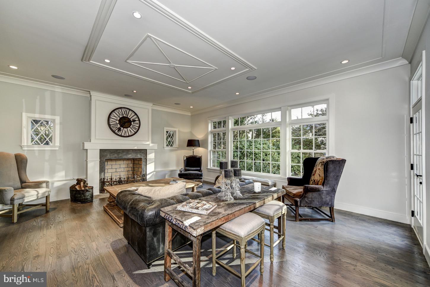 KENWOOD - Residential