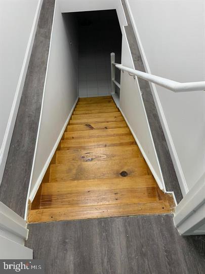 ARONIMINK - Commercial Lease