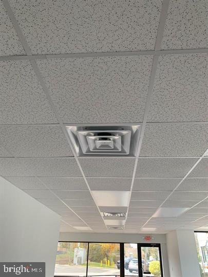 ARONIMINK - Commercial Lease