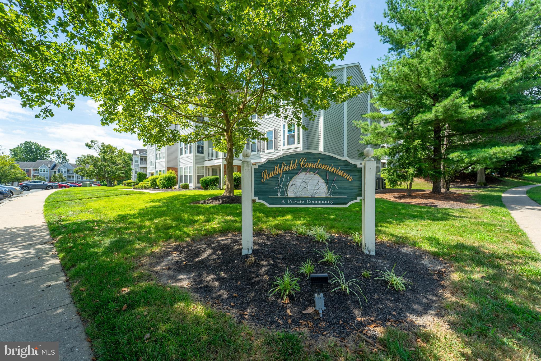 16 LAUREL PATH COURT 1