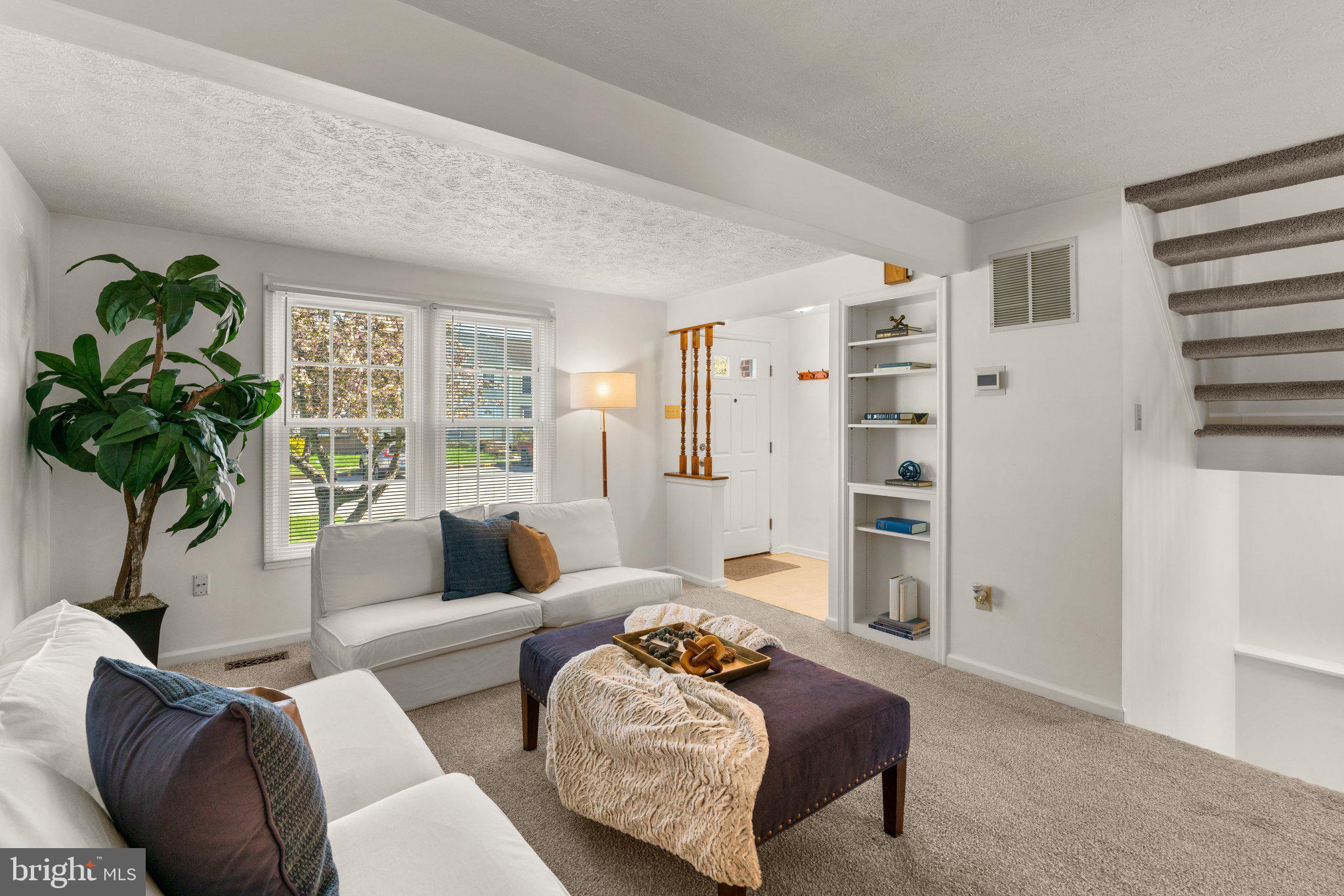 RICHARDSON MEWS - Residential