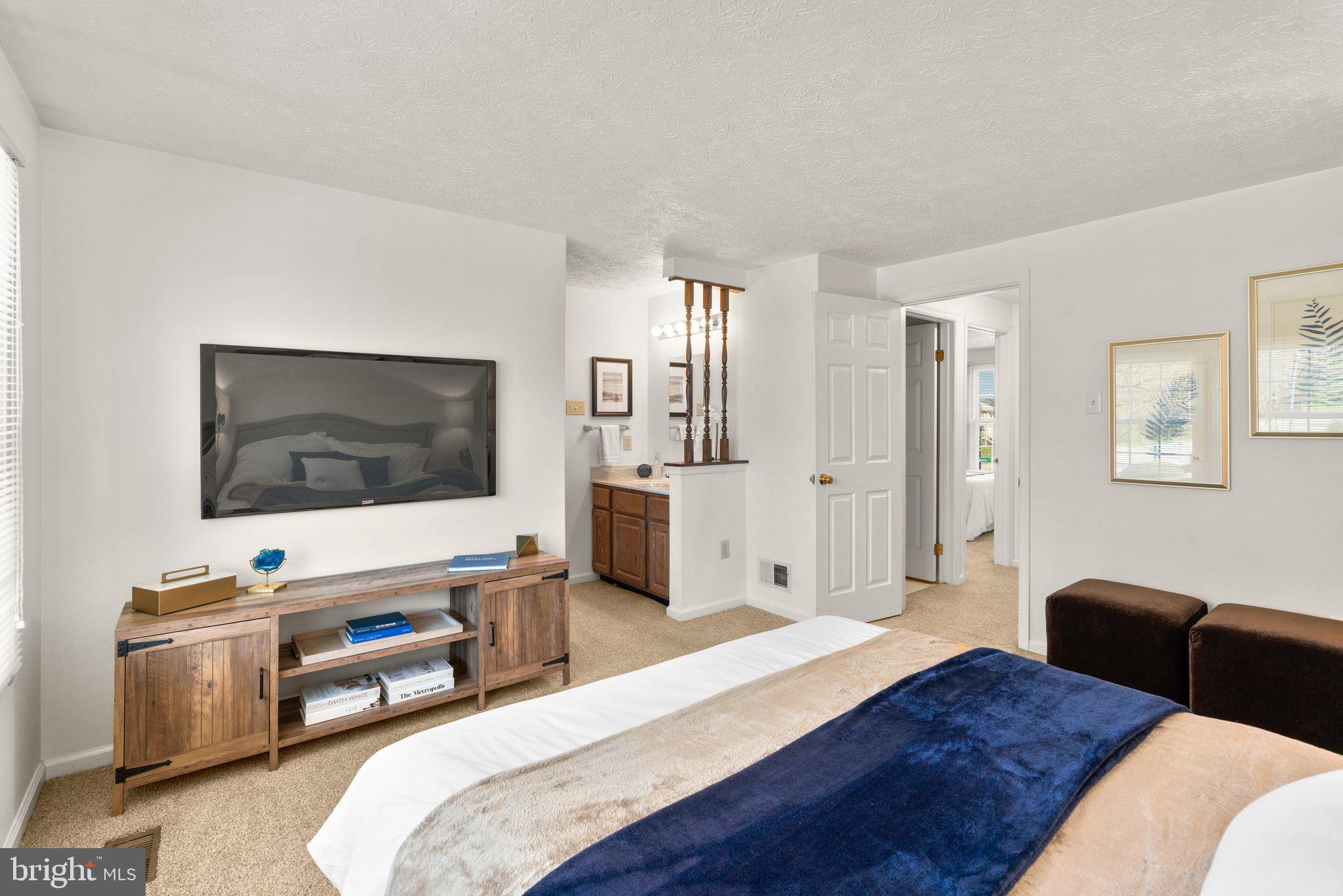 RICHARDSON MEWS - Residential