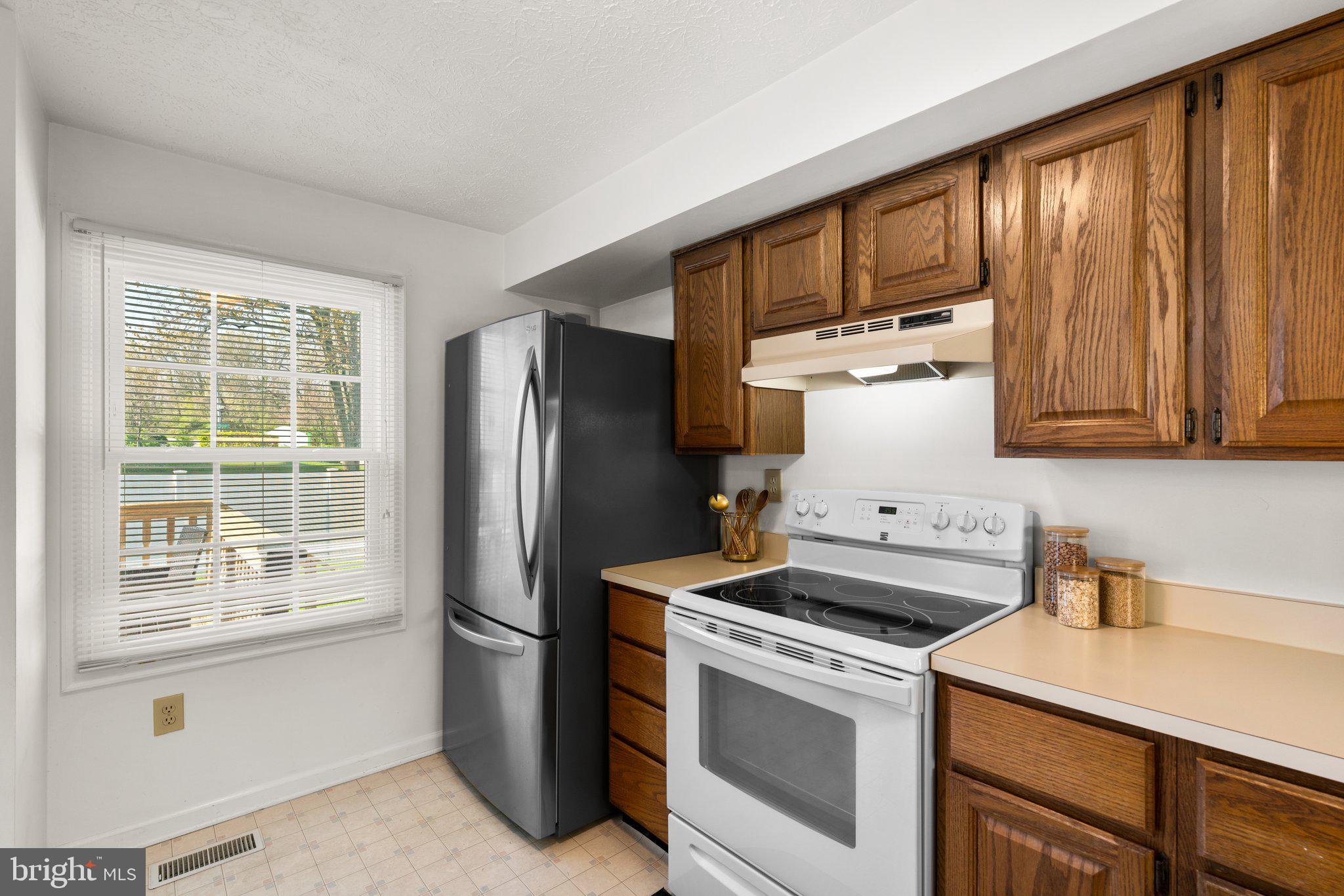 RICHARDSON MEWS - Residential