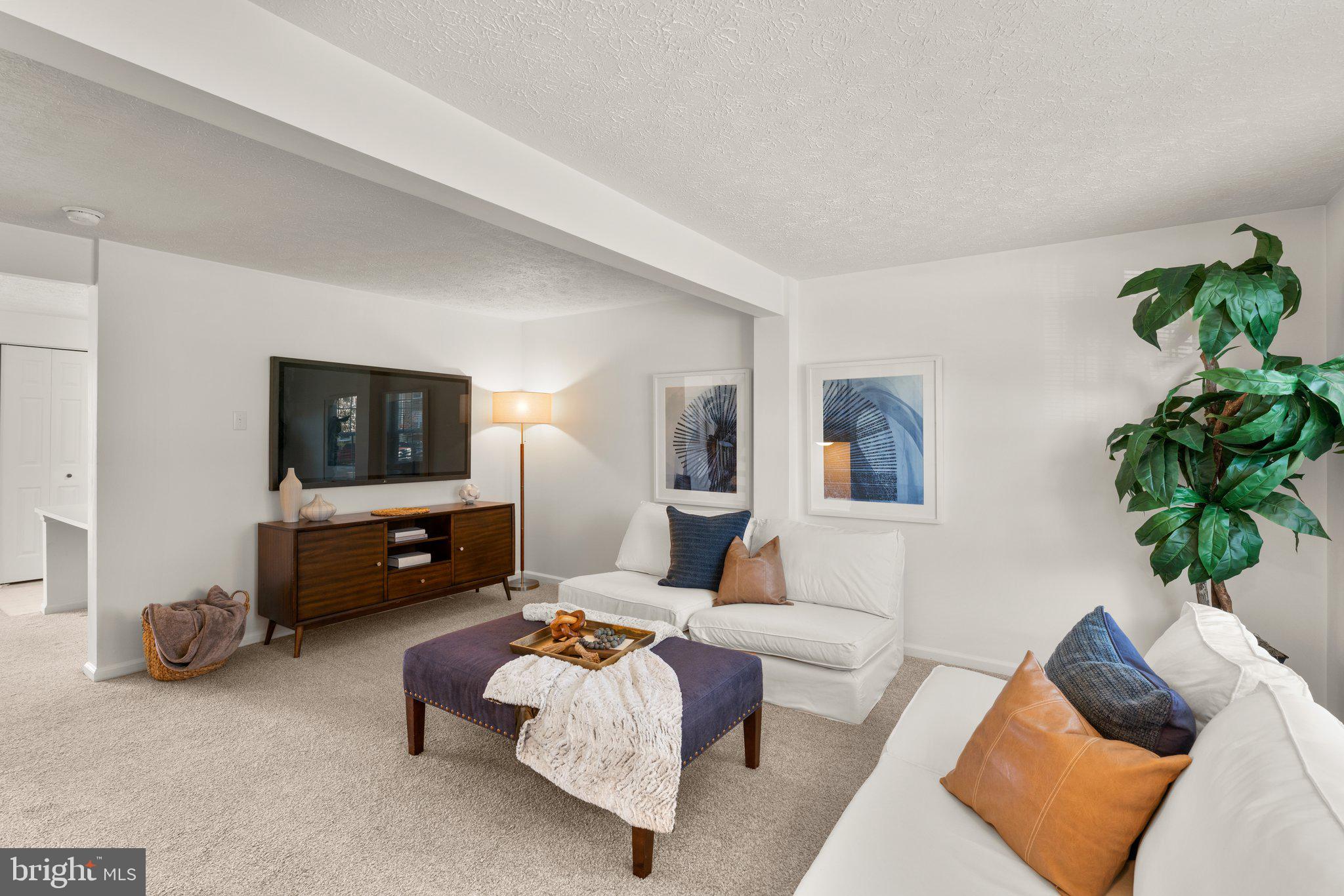 RICHARDSON MEWS - Residential