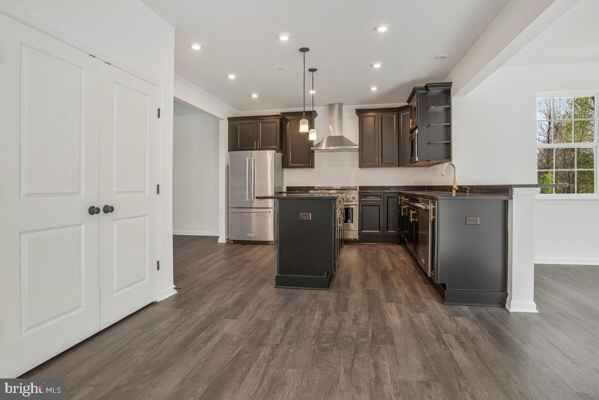 GLENN DALE HEIGHTS - Residential