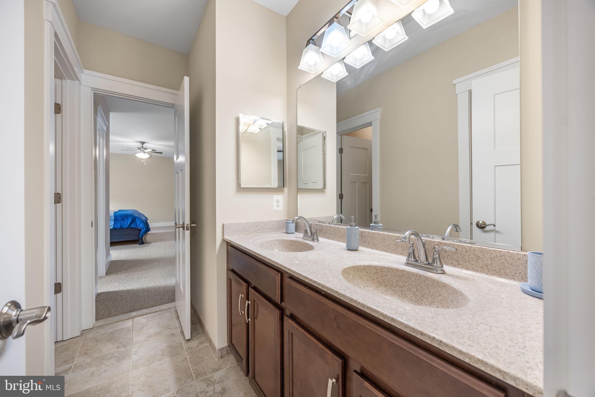 SULLIVAN ESTATES - Residential