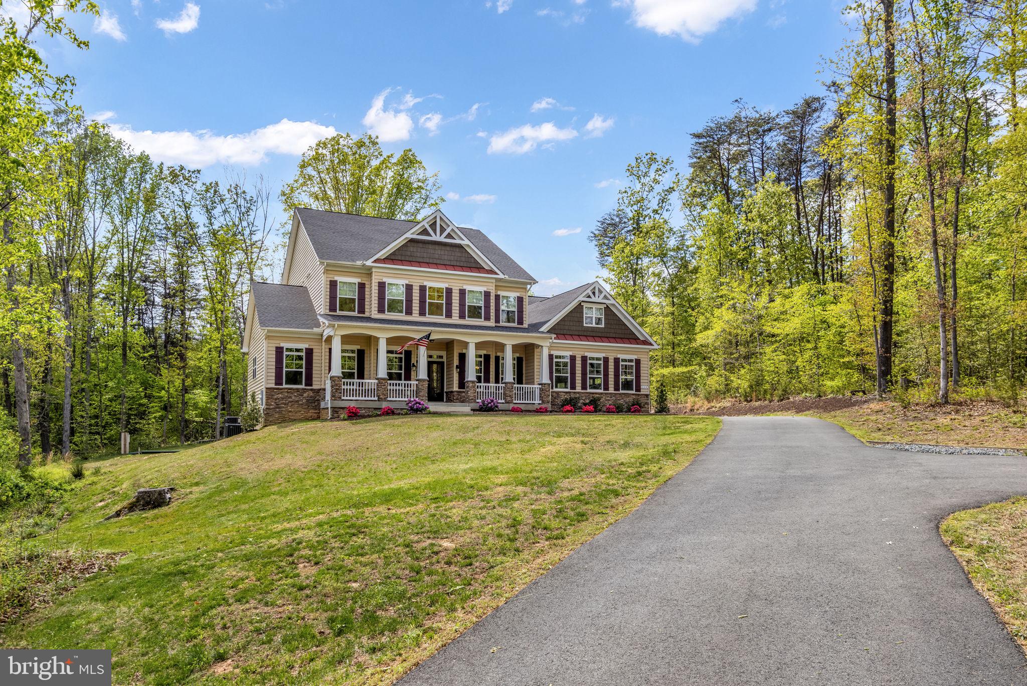 SULLIVAN ESTATES - Residential