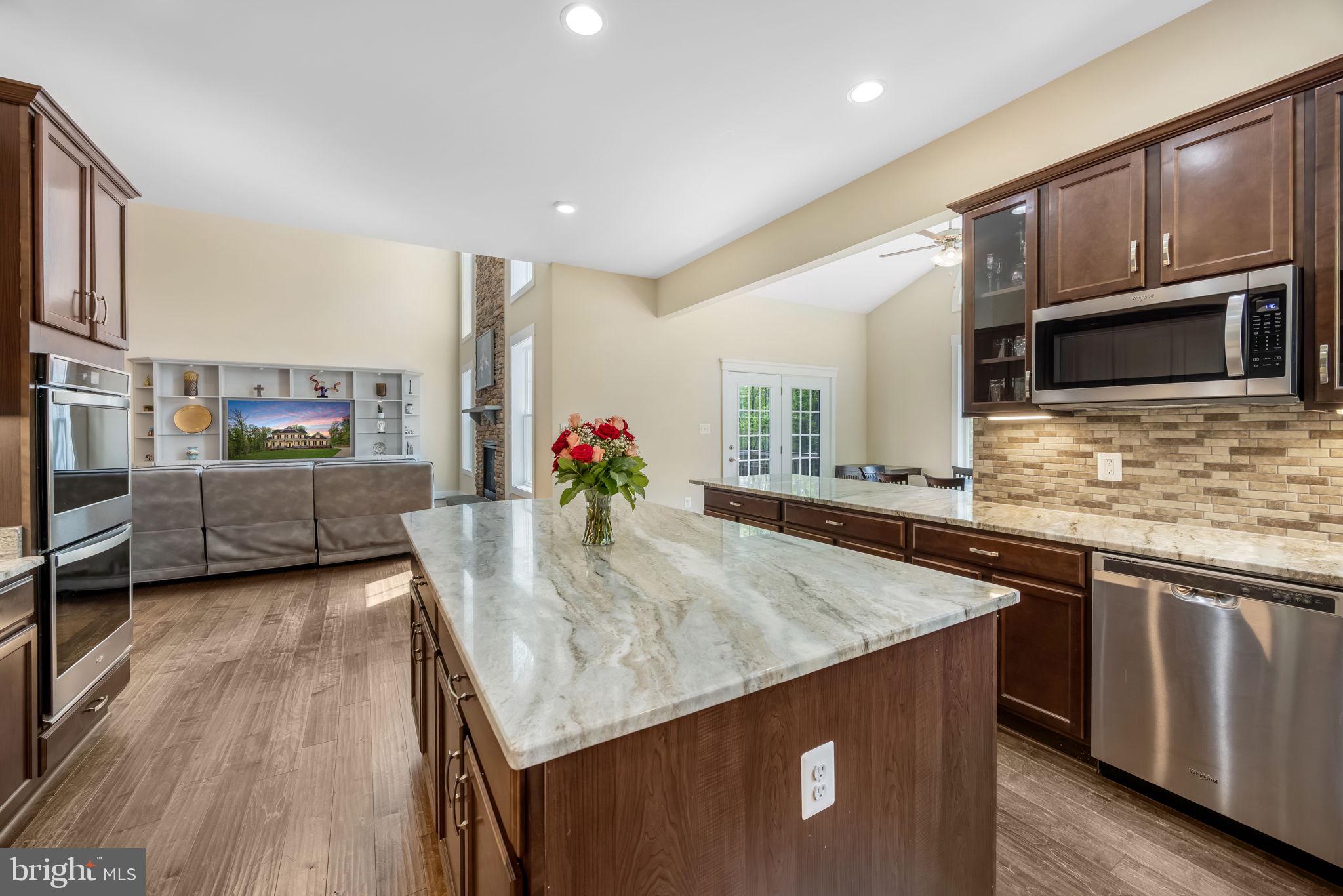 SULLIVAN ESTATES - Residential
