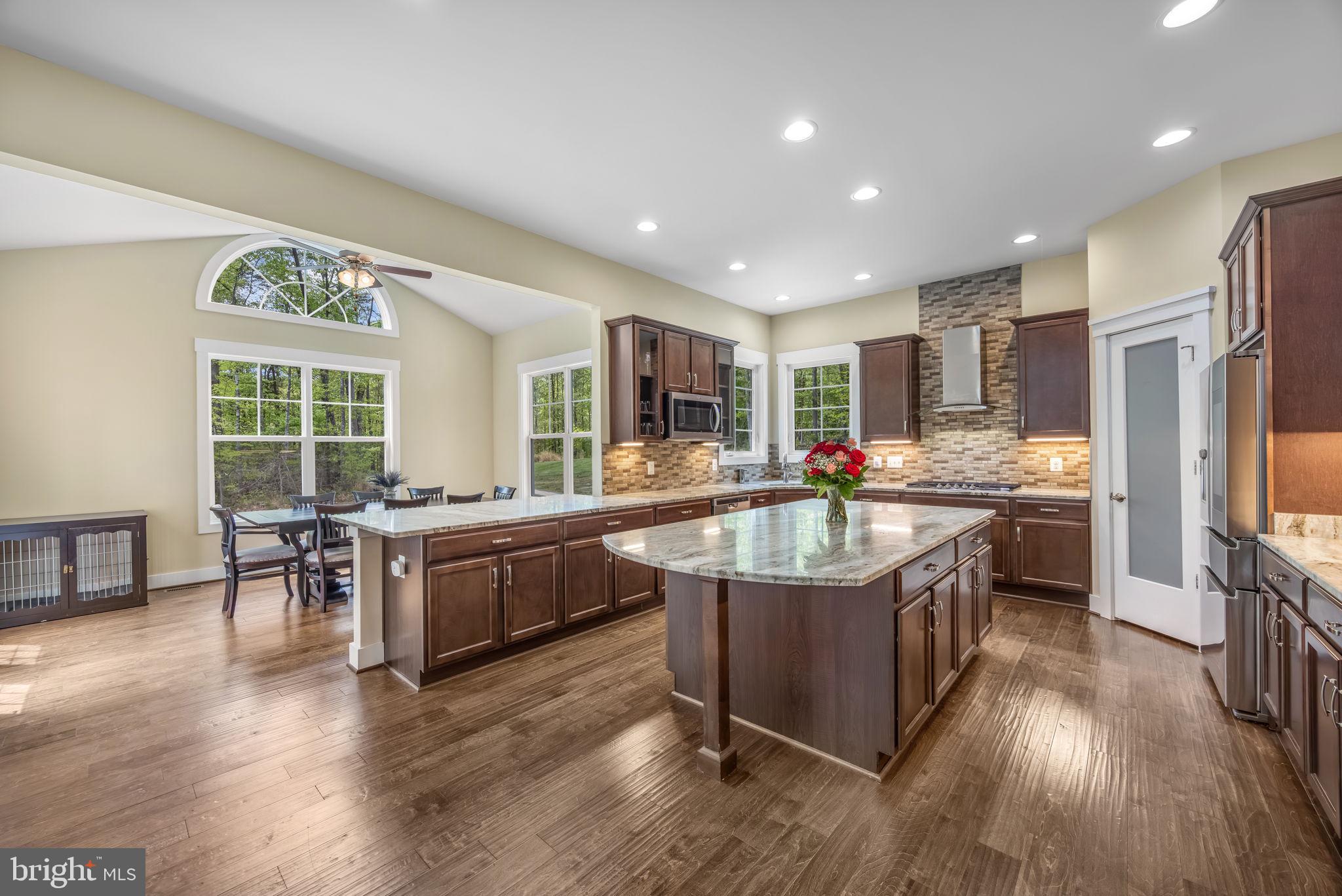 SULLIVAN ESTATES - Residential
